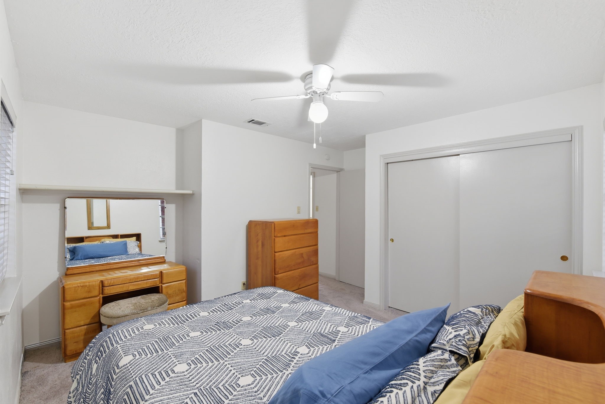 2402 Sycamore Avenue B1 Property Photo 23