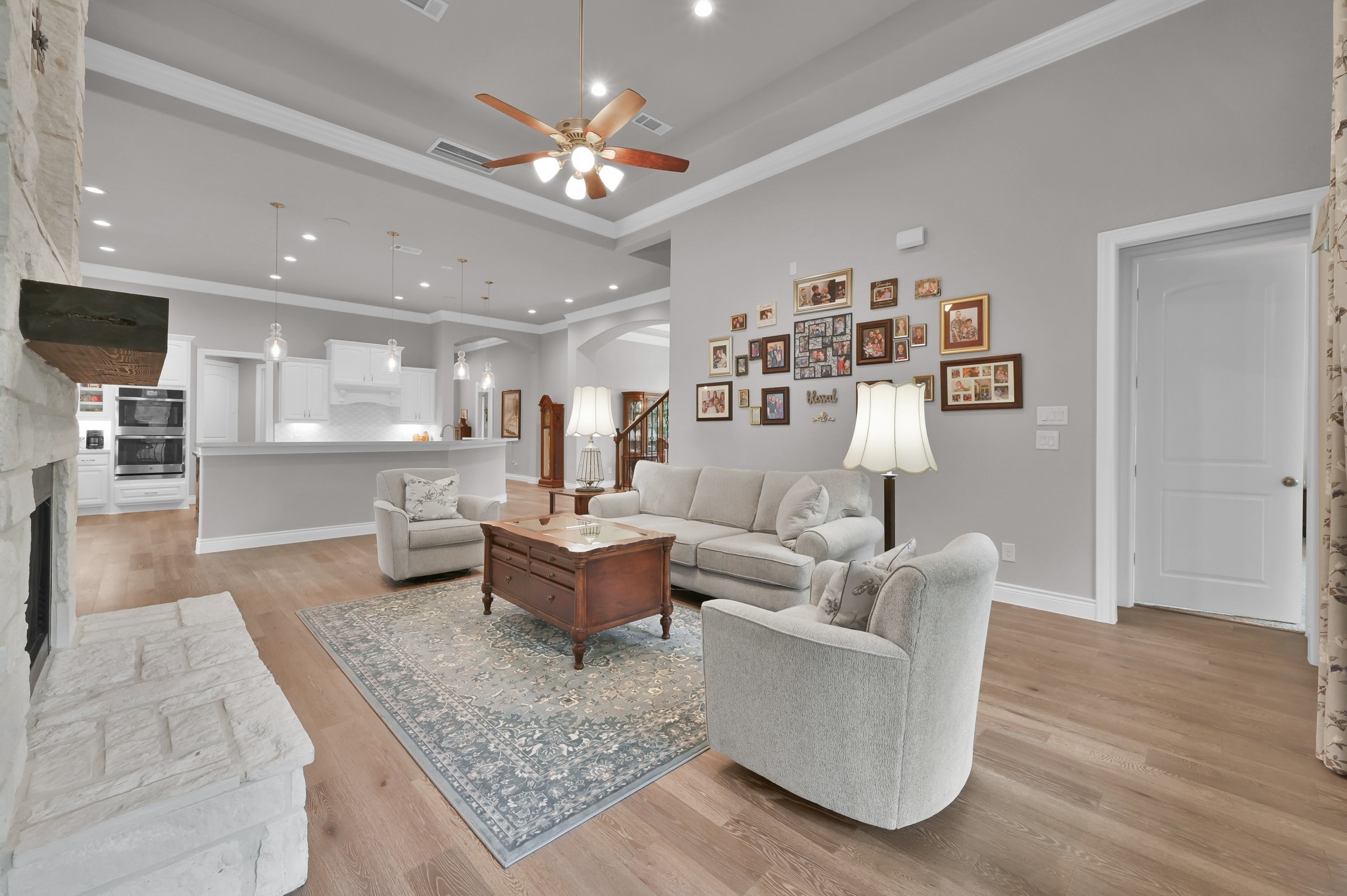 402 Changing Tide Court Property Photo 11