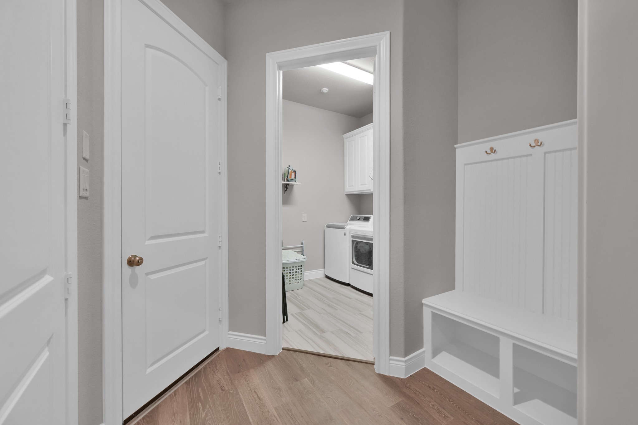 402 Changing Tide Court Property Photo 15