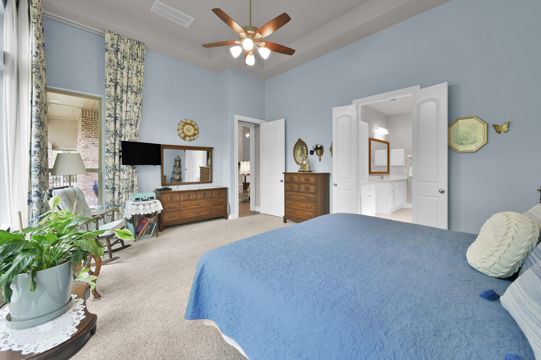 402 Changing Tide Court Property Photo 19