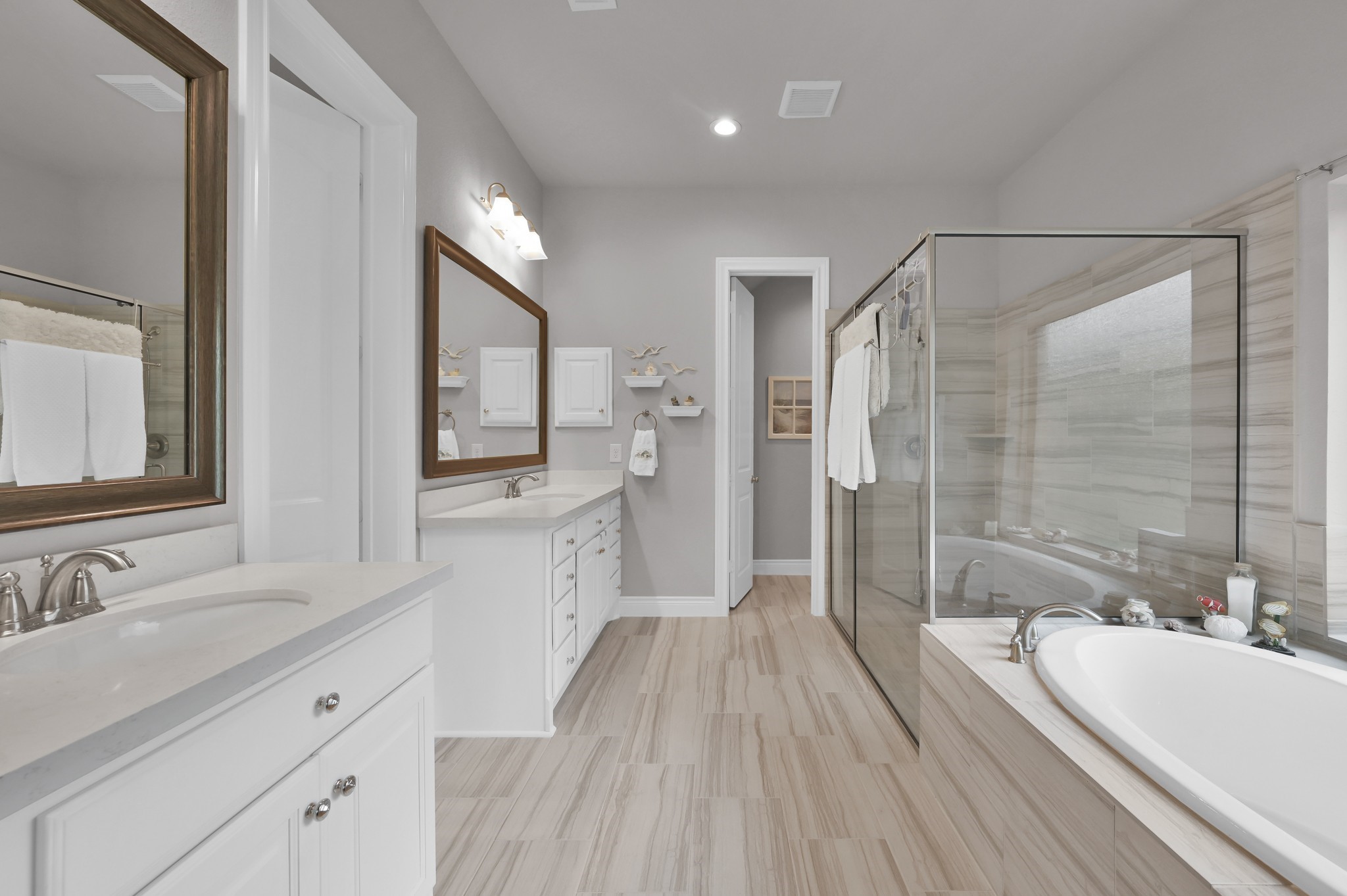 402 Changing Tide Court Property Photo 20