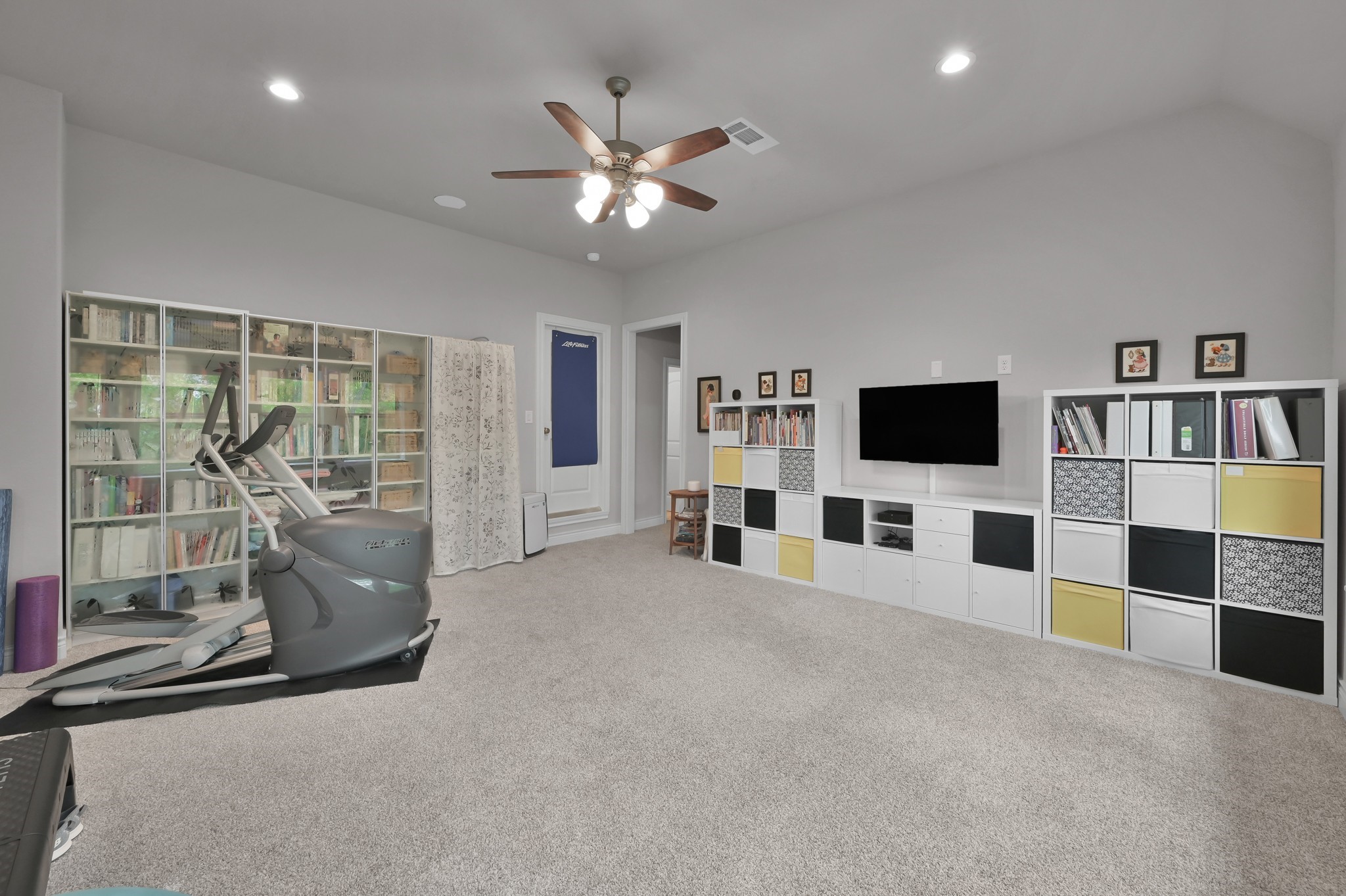 402 Changing Tide Court Property Photo 21