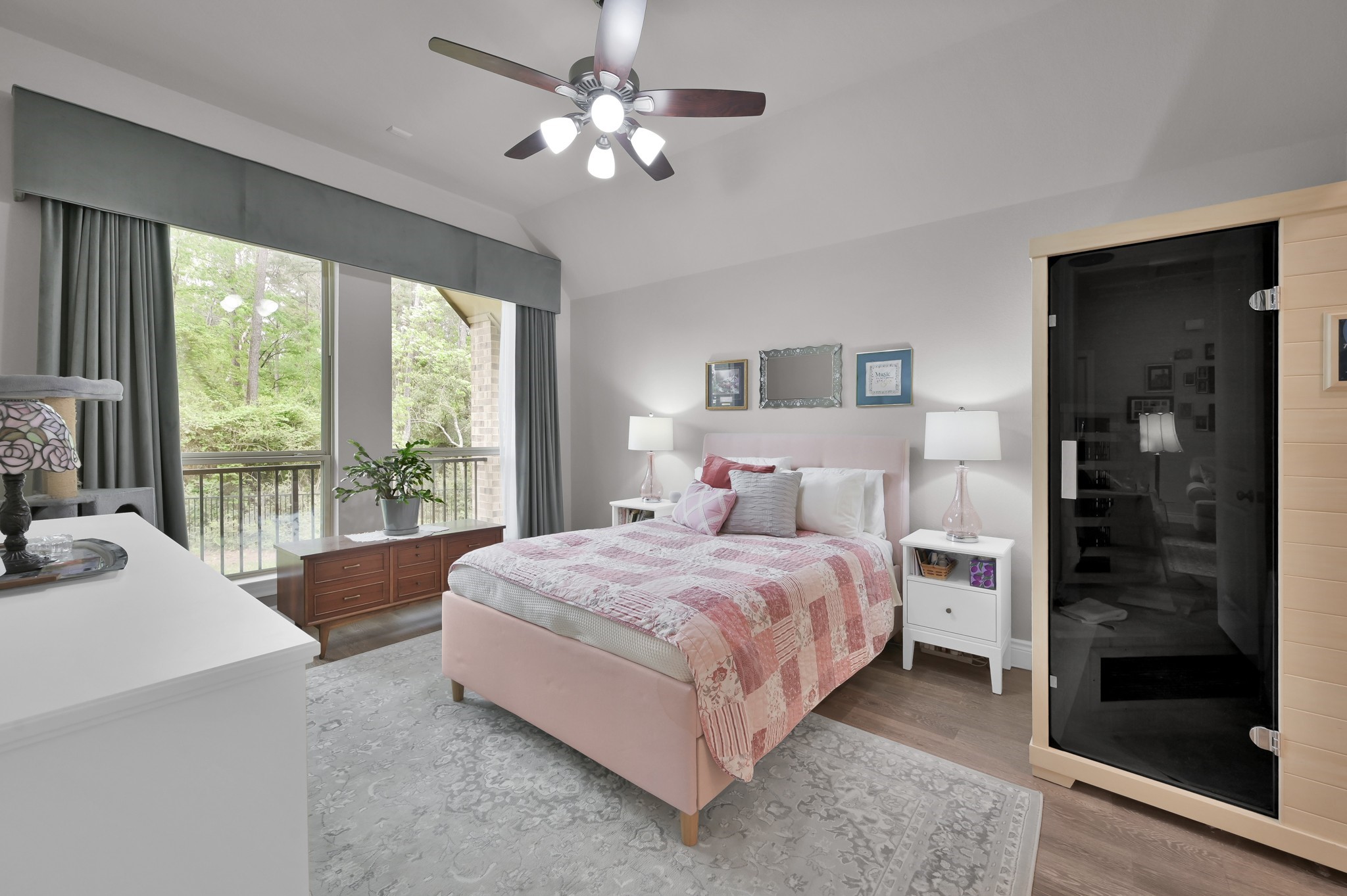 402 Changing Tide Court Property Photo 23