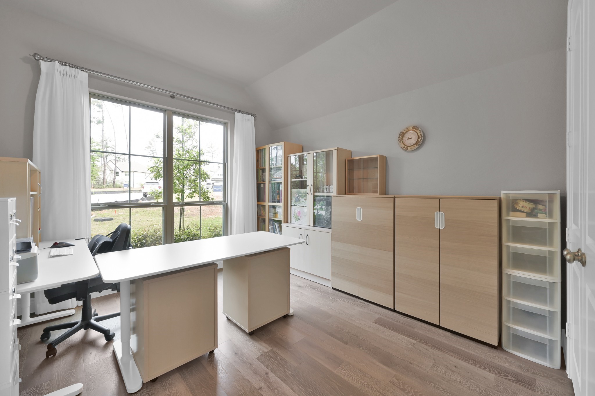 402 Changing Tide Court Property Photo 26