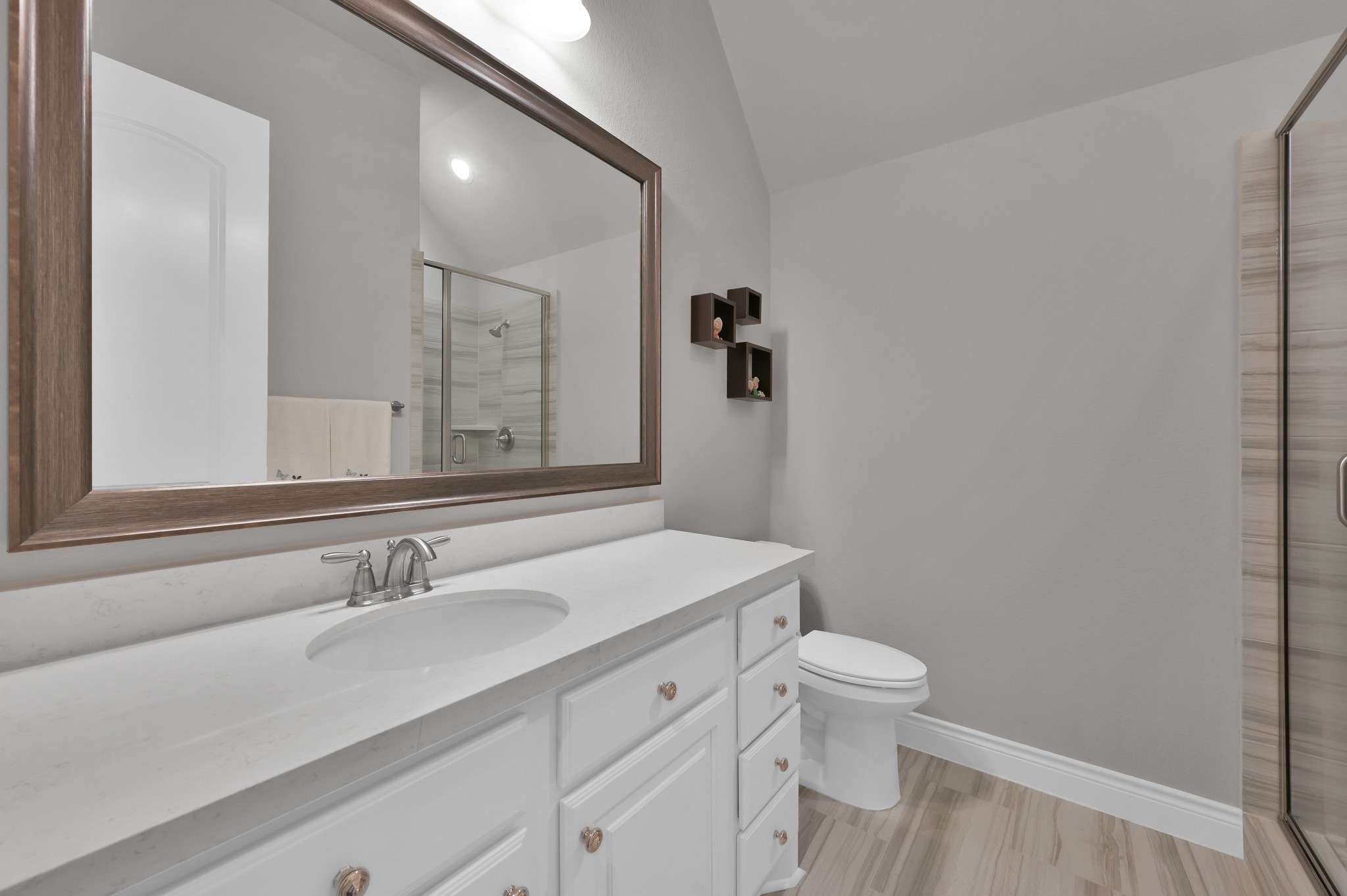 402 Changing Tide Court Property Photo 28