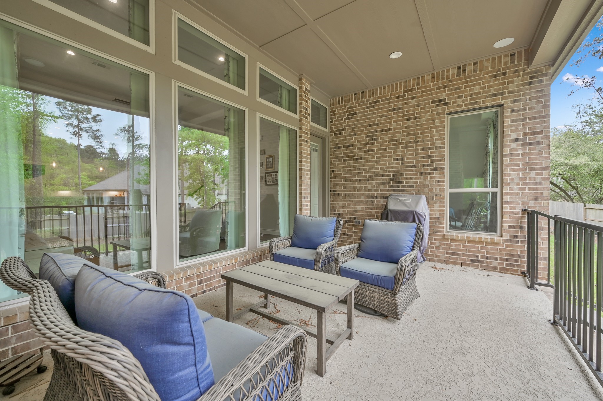 402 Changing Tide Court Property Photo 36