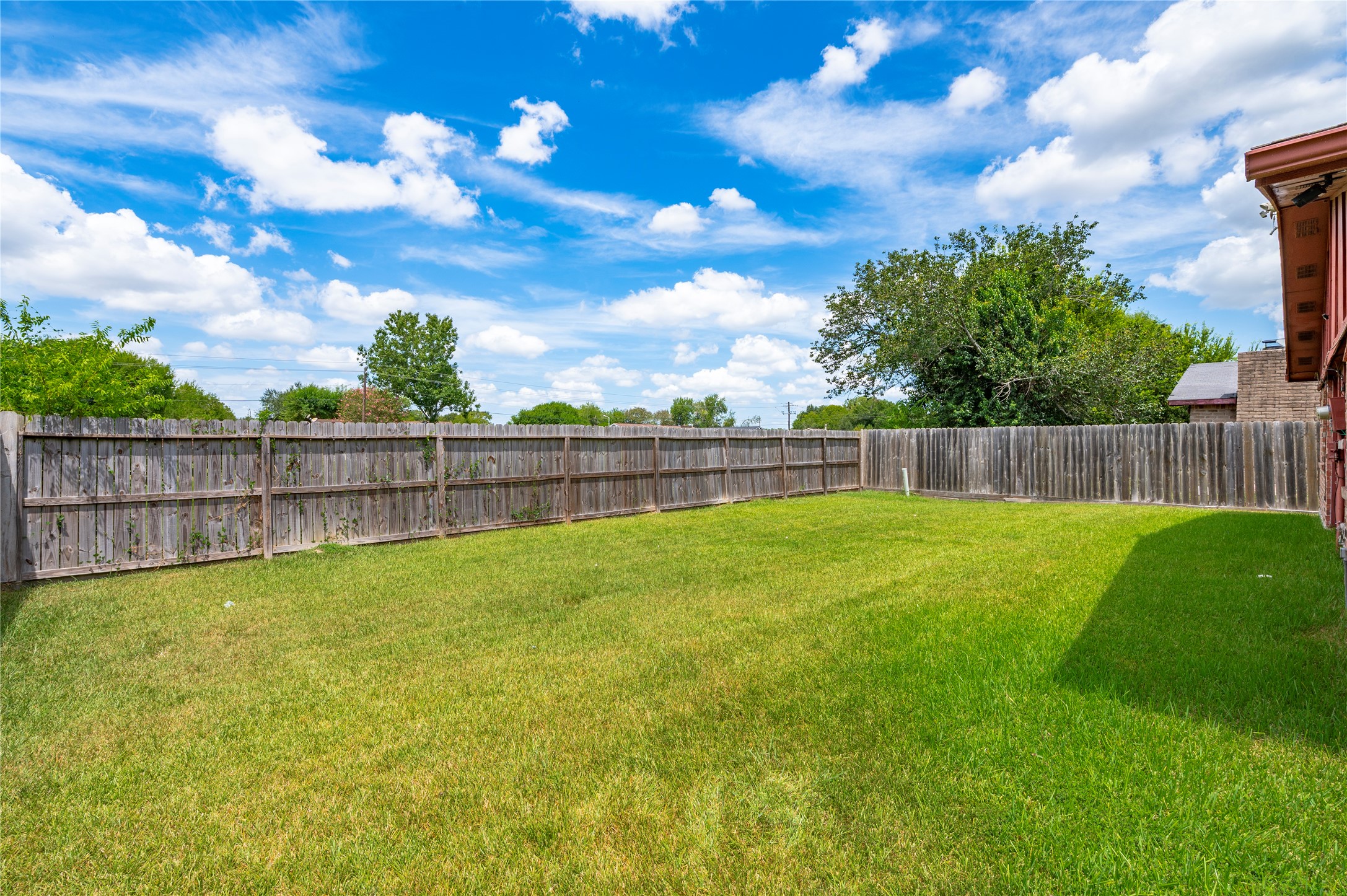 15722 Corsair Road Property Photo 12