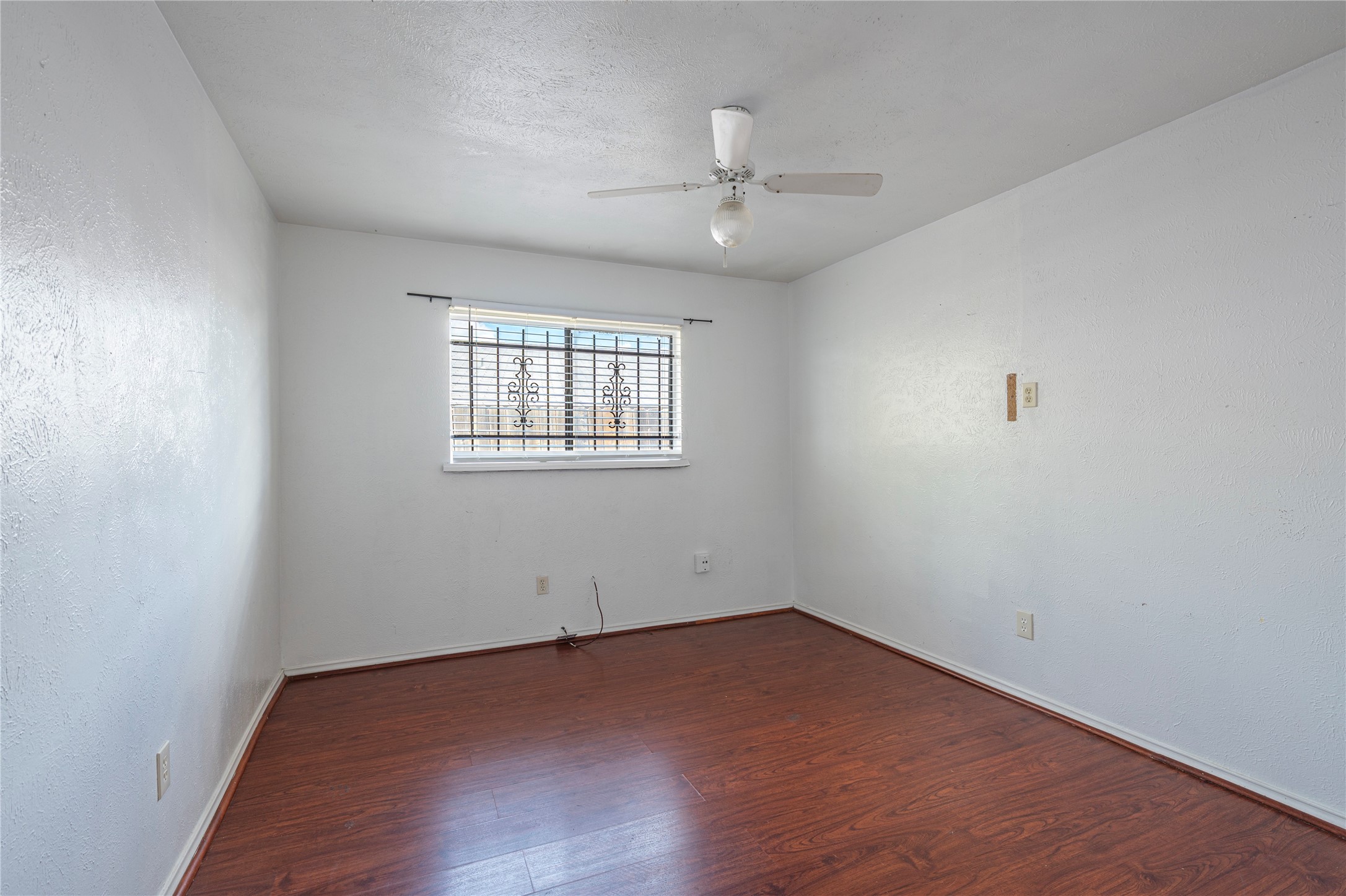 15722 Corsair Road Property Photo 15
