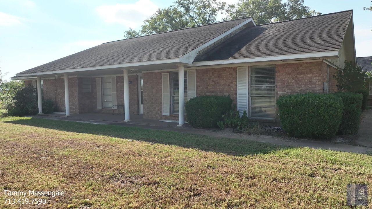 34153 Rochen Road Property Photo 22