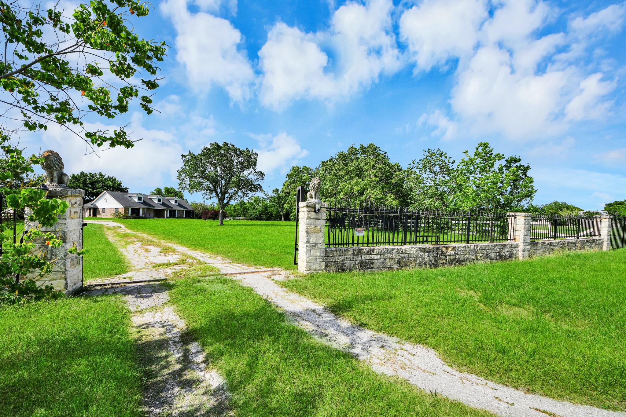 12746 Roy Road, Pearland Tx 77581 Property Photo 1