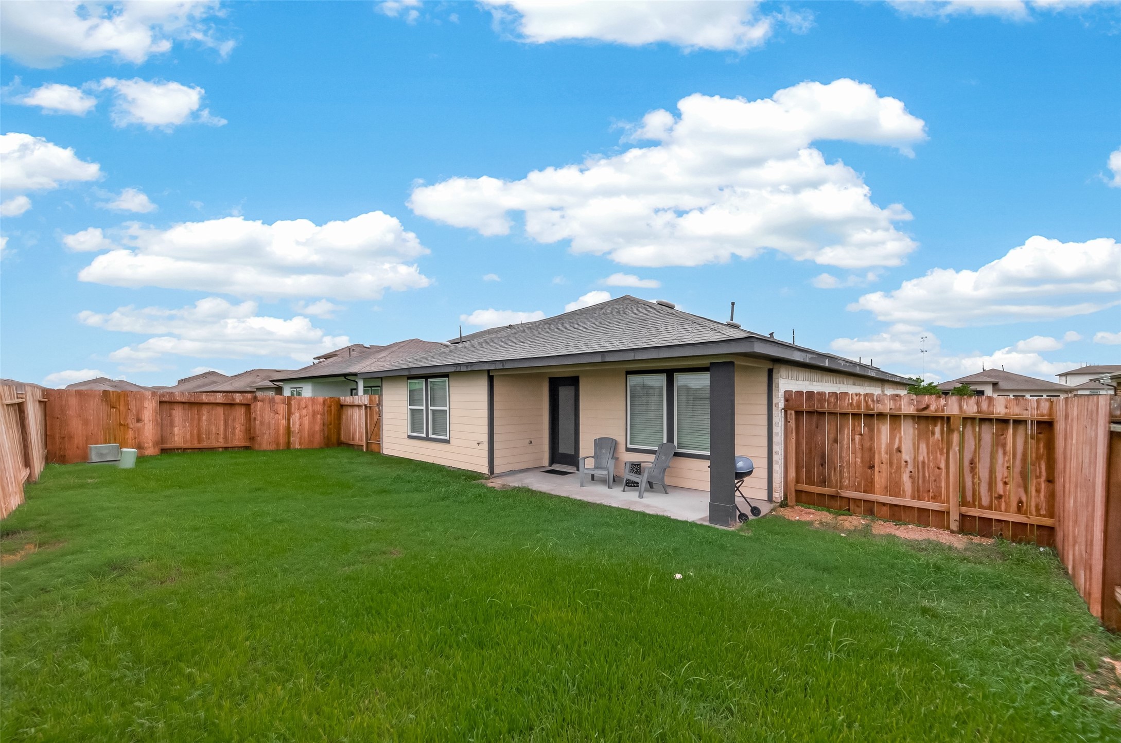 14519 Sweet Water Drive Property Photo 29