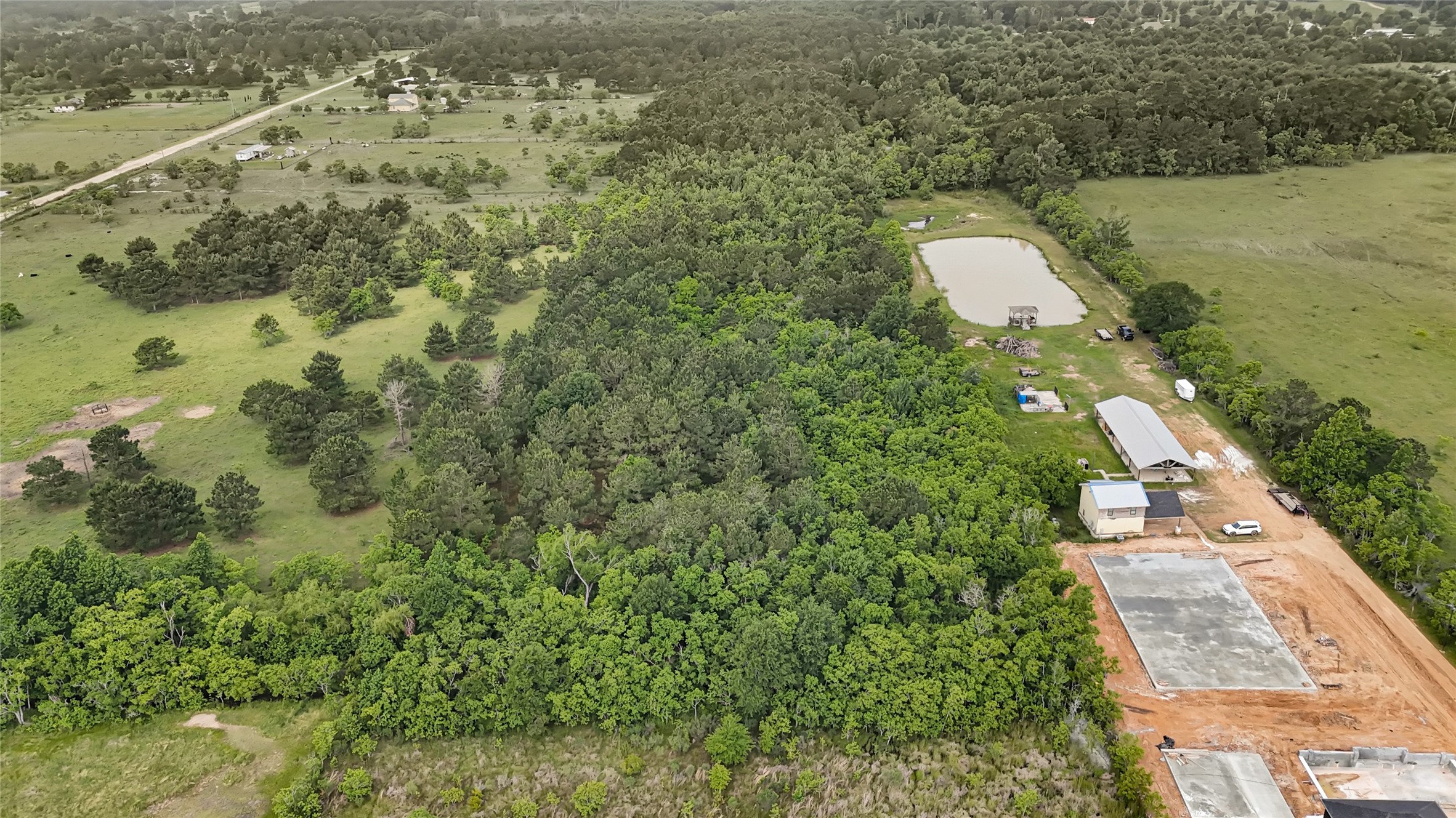 420 County Road 3011 Property Photo 8