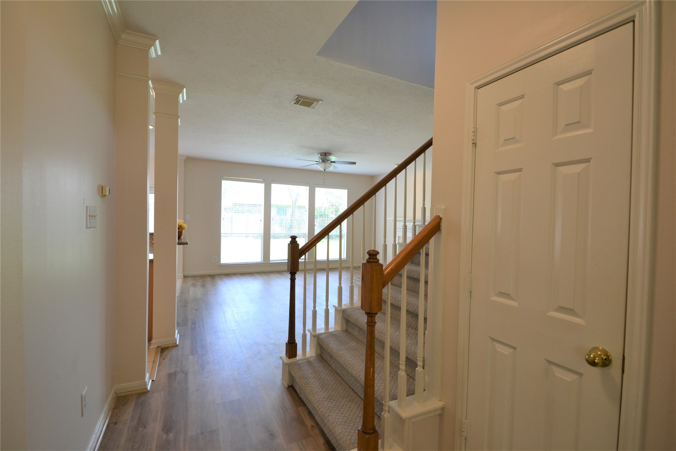 5007 Bellmead Drive Property Photo 10