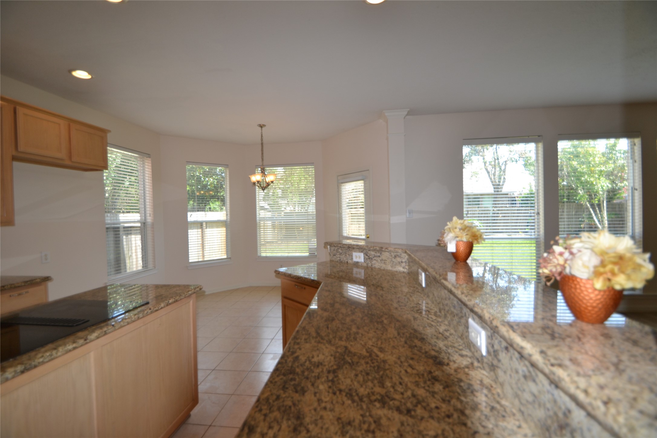 5007 Bellmead Drive Property Photo 14