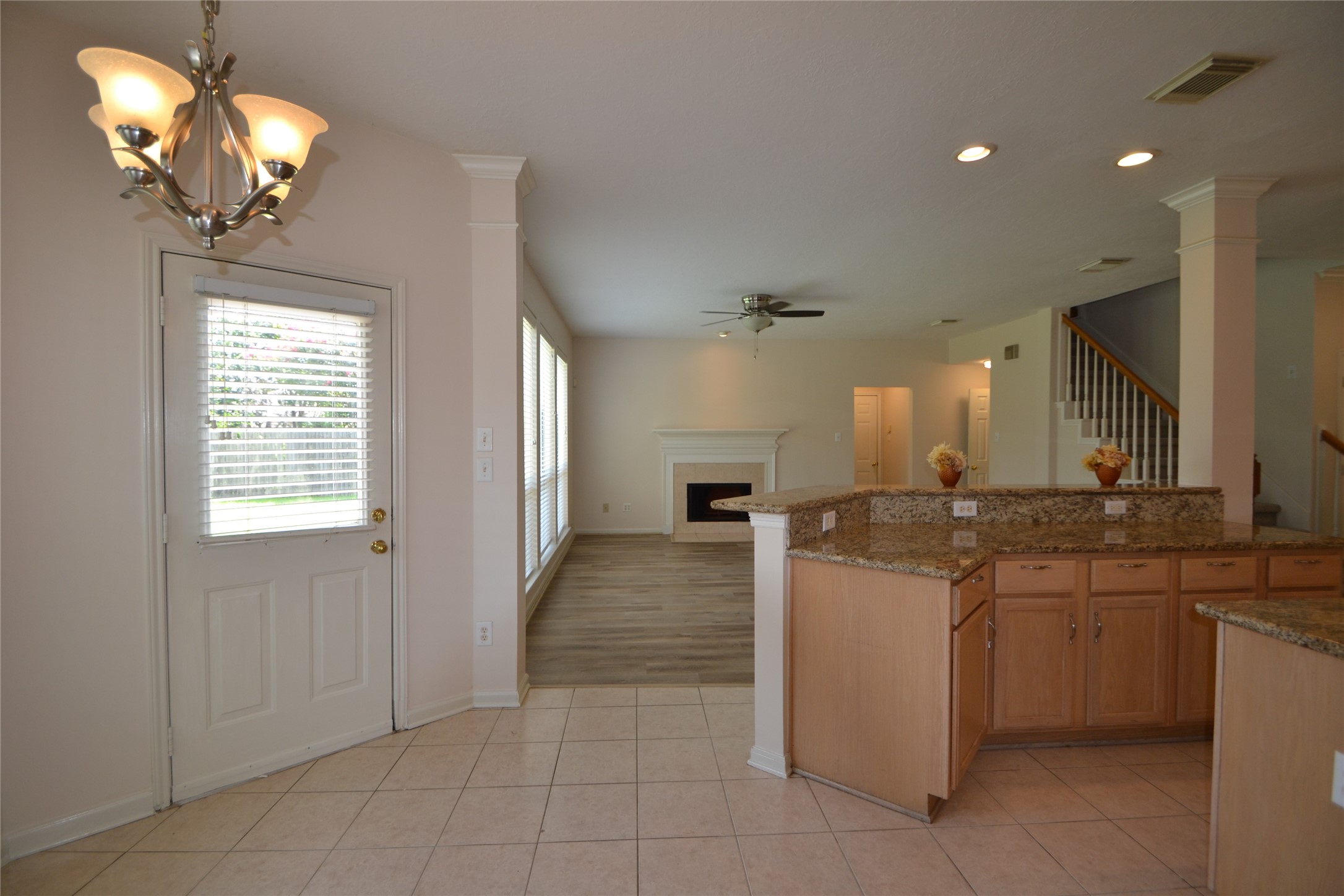 5007 Bellmead Drive Property Photo 16