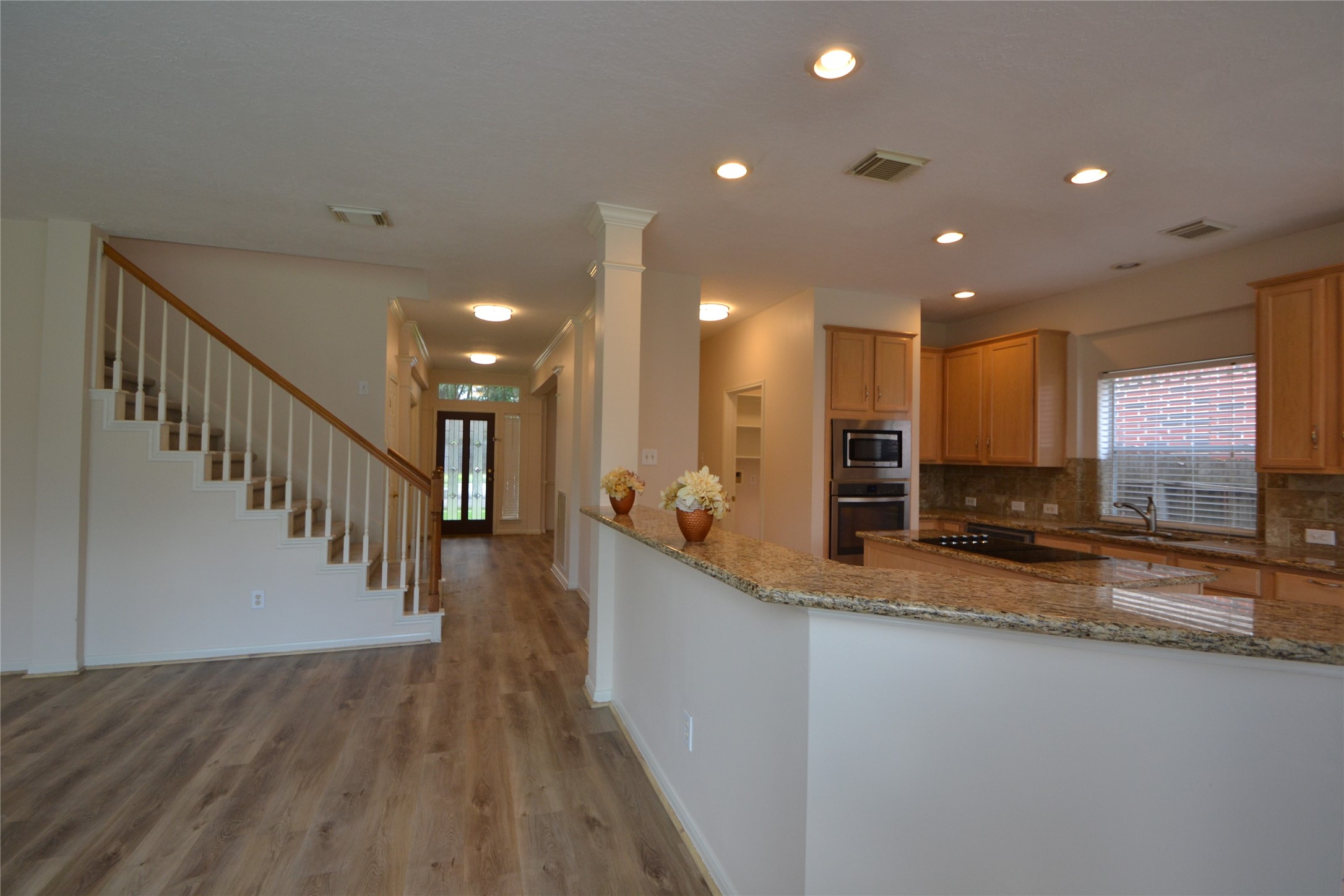 5007 Bellmead Drive Property Photo 17