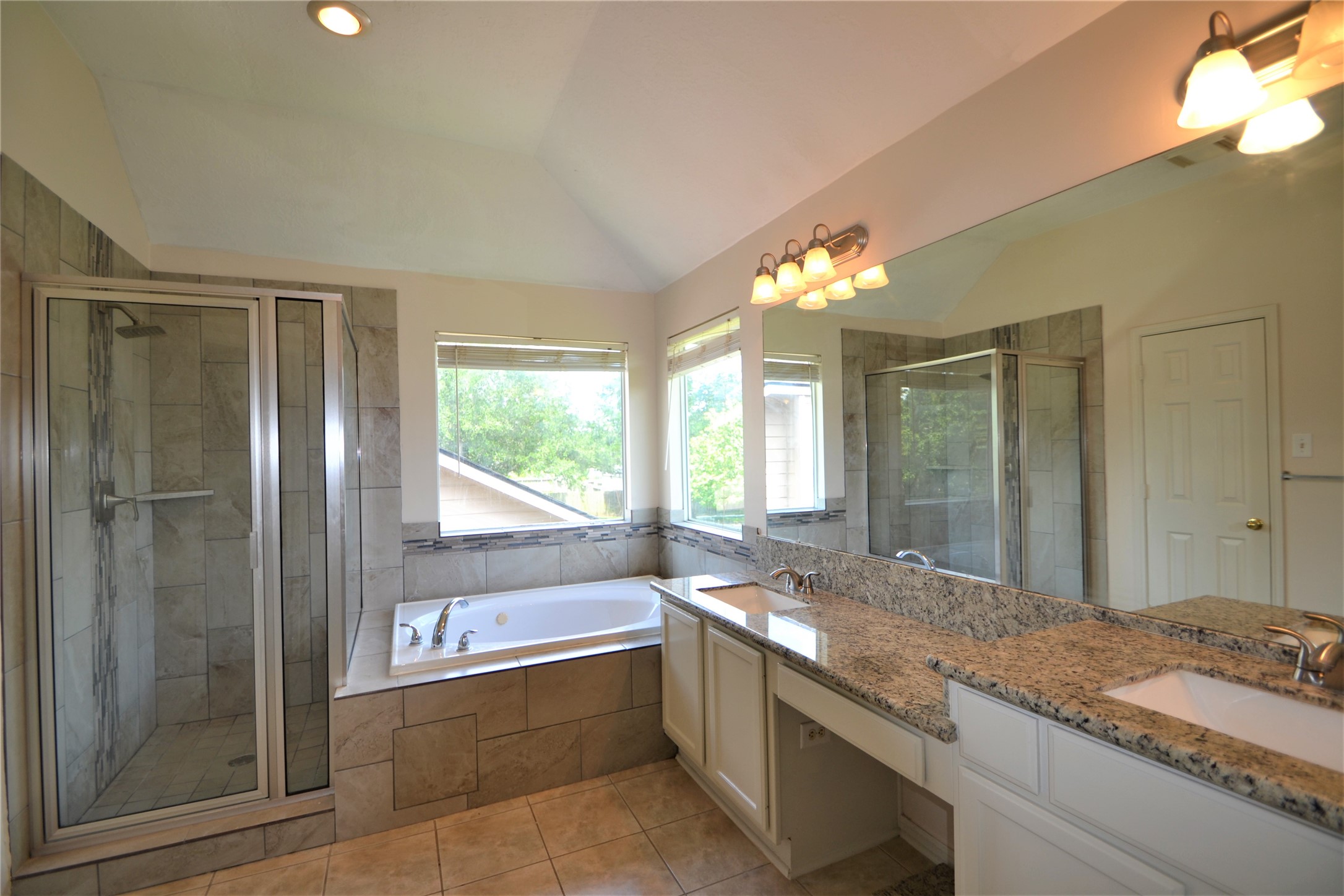 5007 Bellmead Drive Property Photo 28