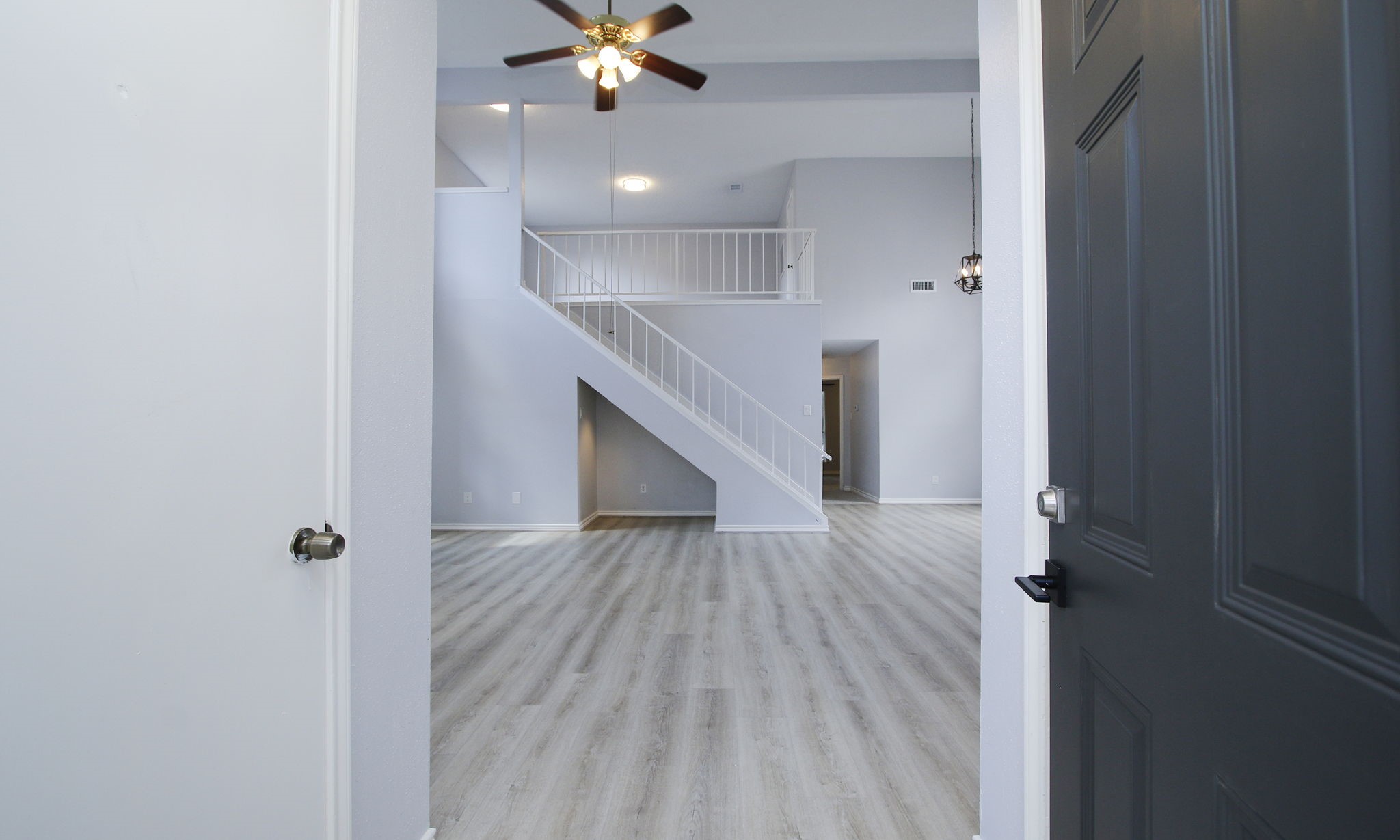 2115 Foundary Drive E Property Photo 6