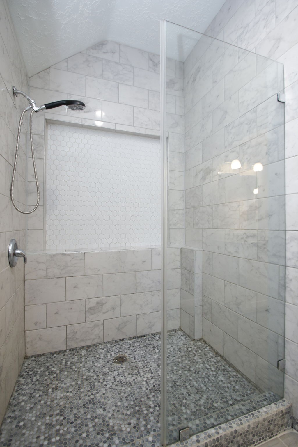 2115 Foundary Drive E Property Photo 25