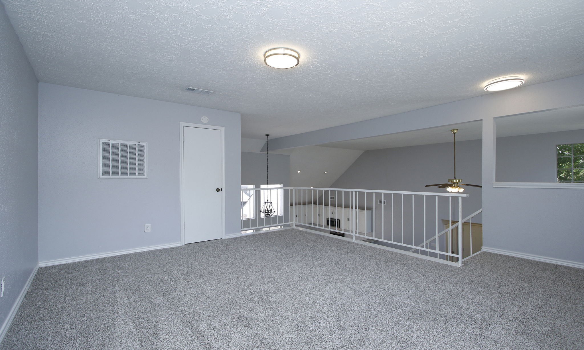 2115 Foundary Drive E Property Photo 35
