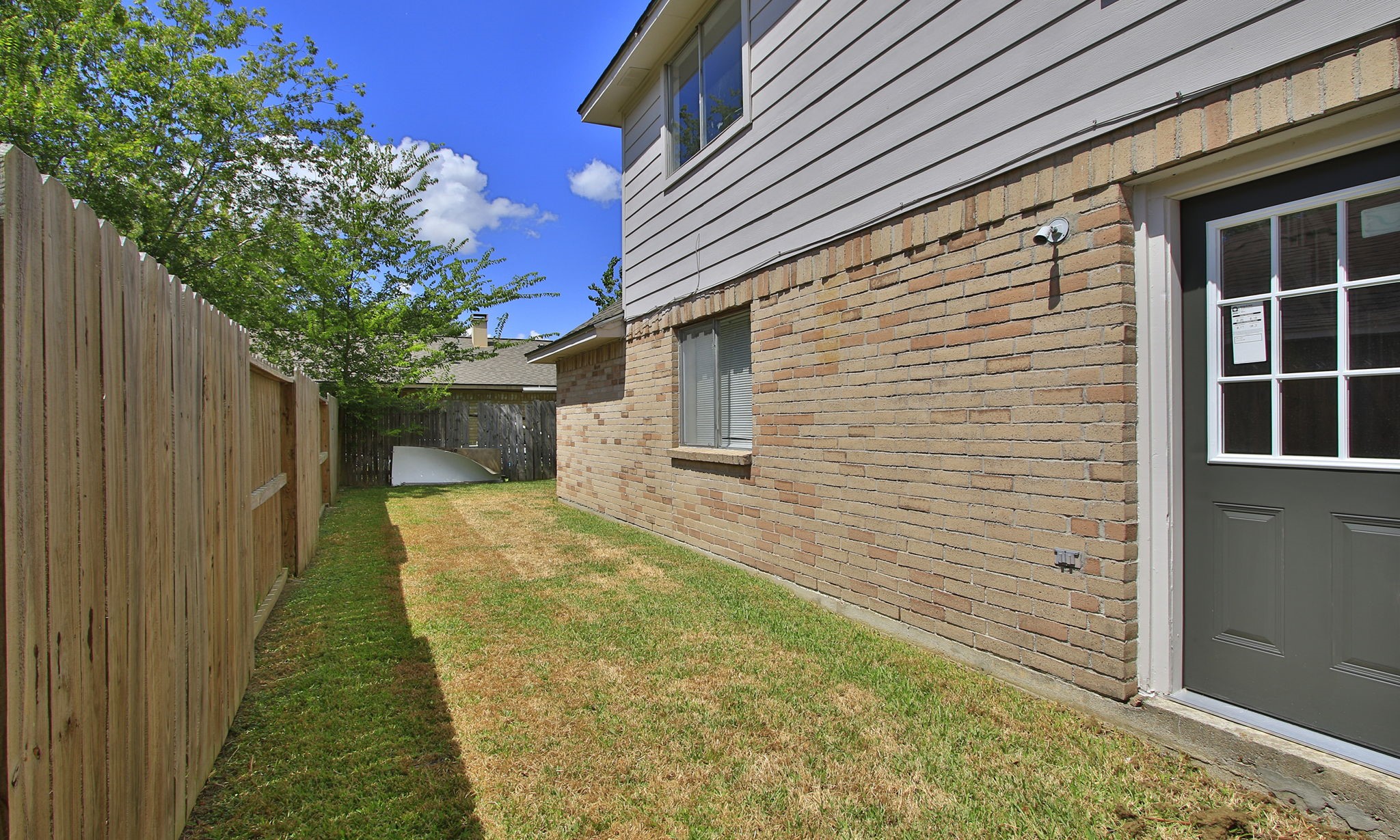 2115 Foundary Drive E Property Photo 36