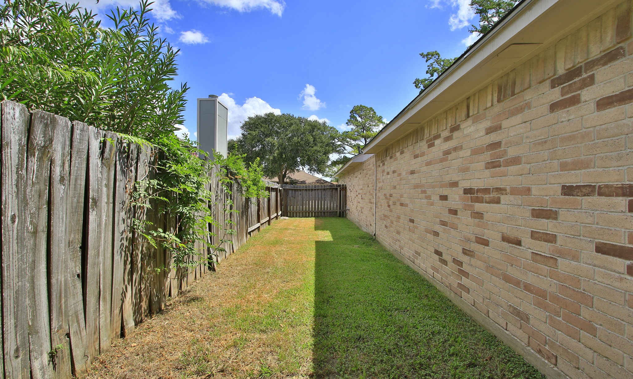 2115 Foundary Drive E Property Photo 40