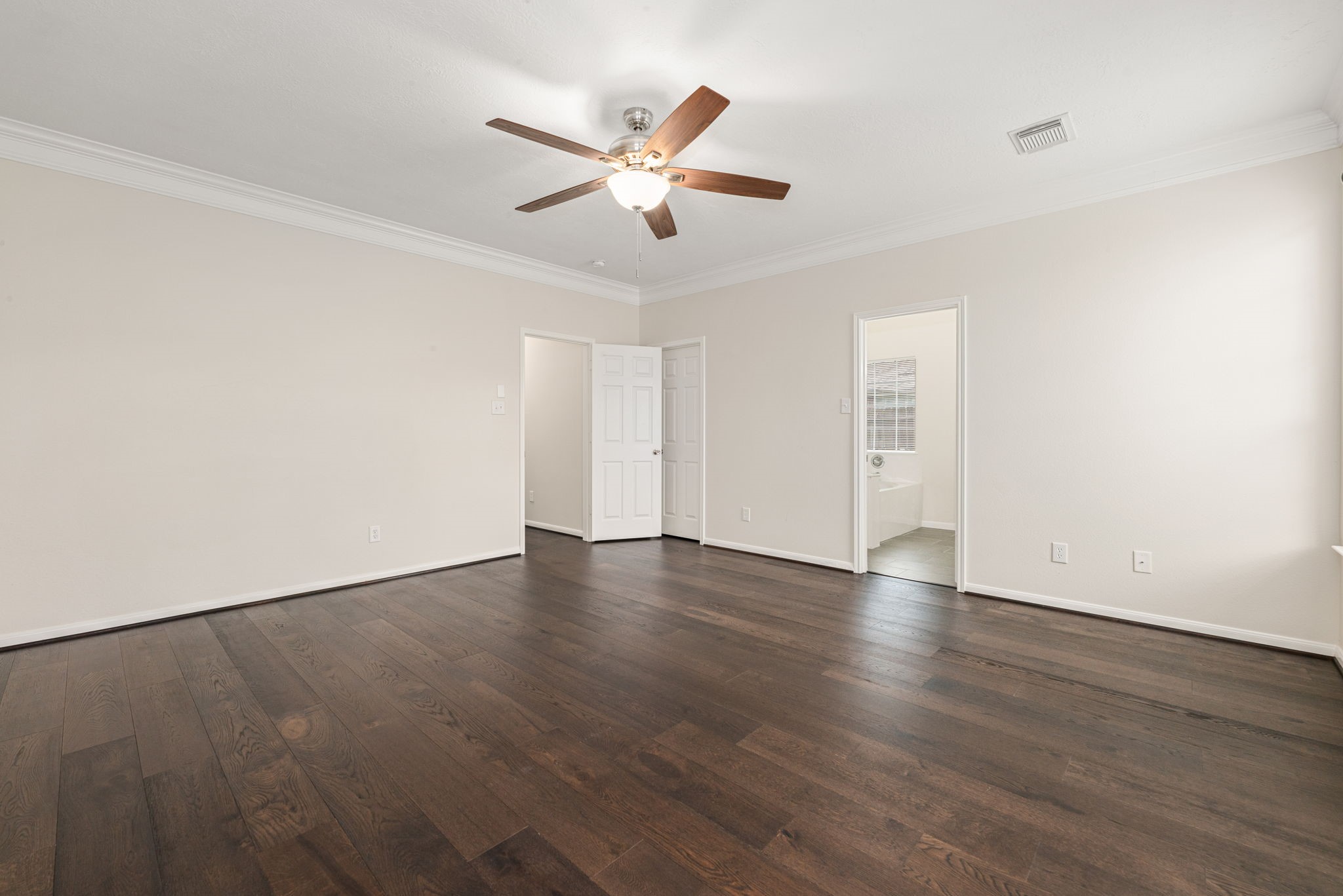 5507 River Gable Court Property Photo 16