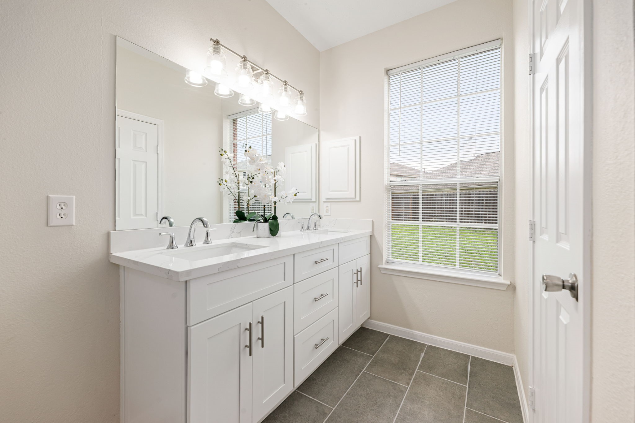 5507 River Gable Court Property Photo 17