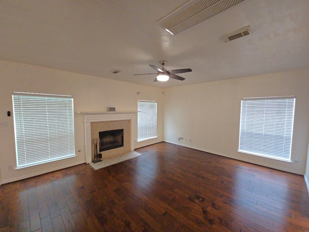16514 Bluff Springs Drive Property Photo 9