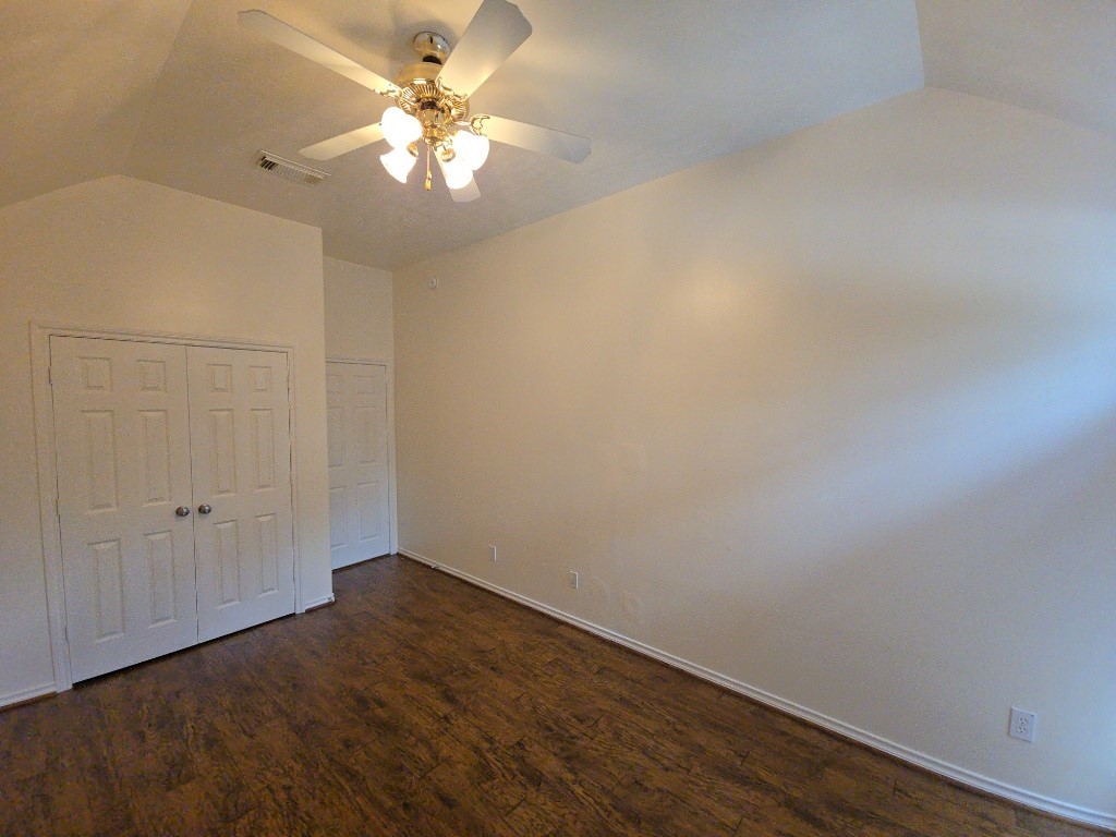 16514 Bluff Springs Drive Property Photo 18