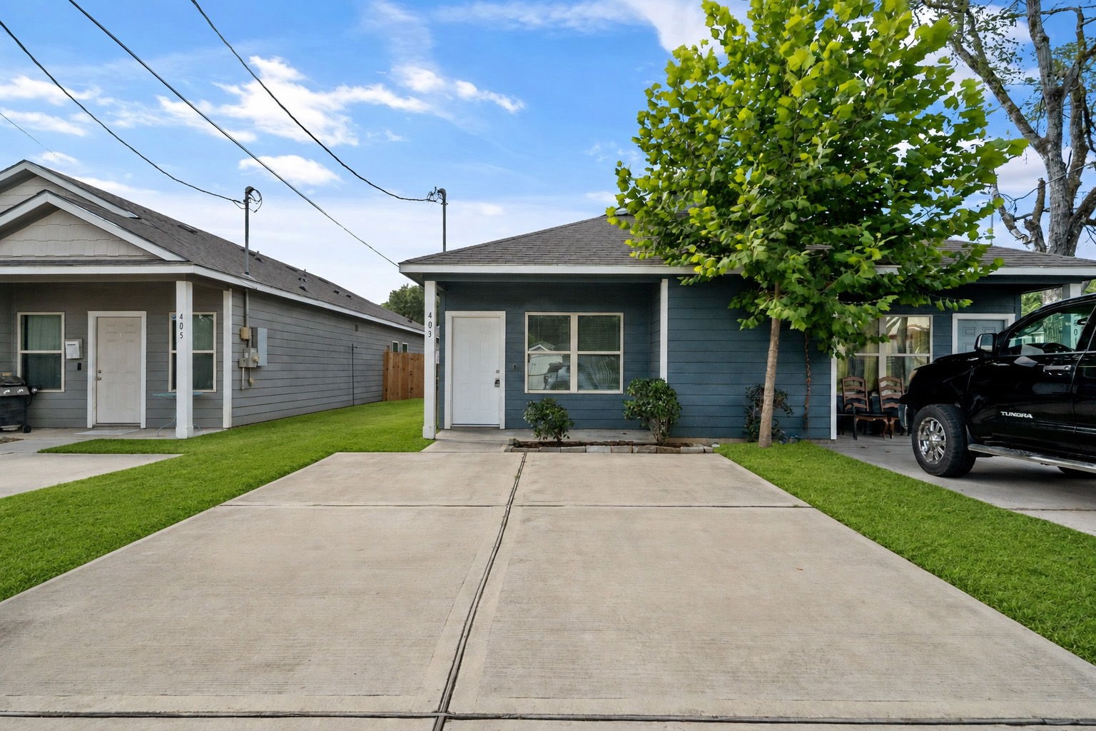 403 E Avenue G Property Photo 1