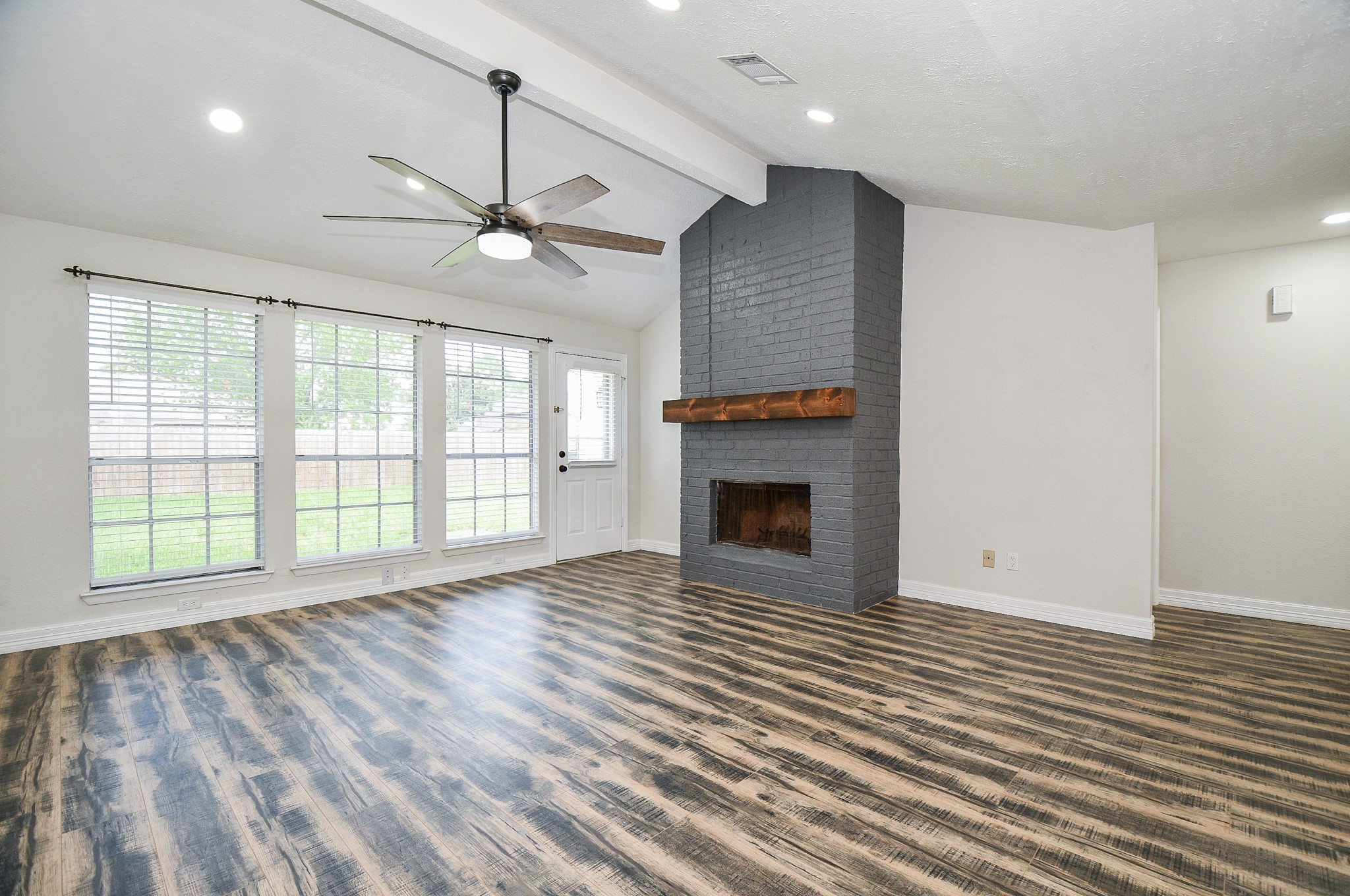 13910 Bonnercrest Drive Property Photo 7