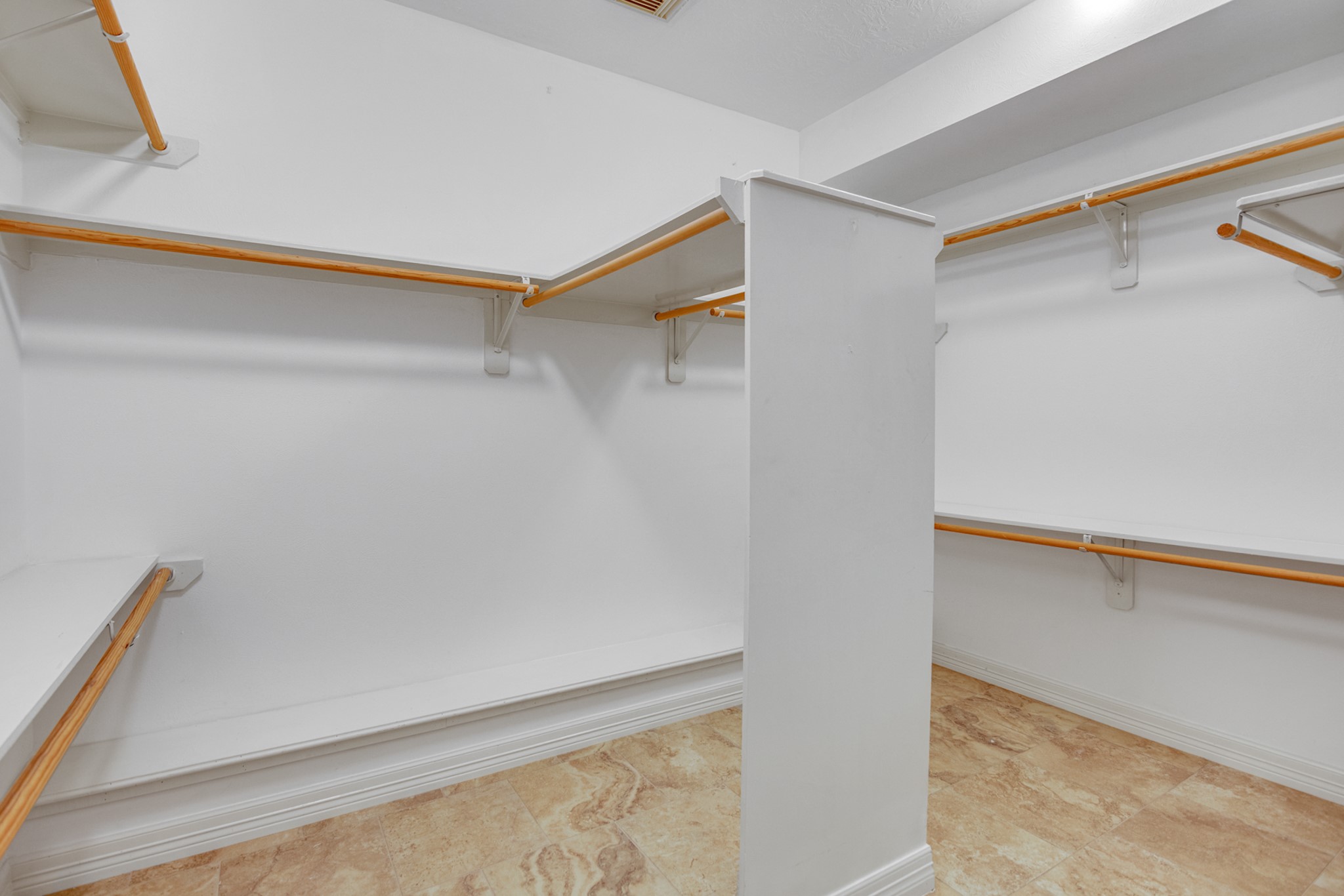 2919 Silverbit Trail Lane Property Photo 22