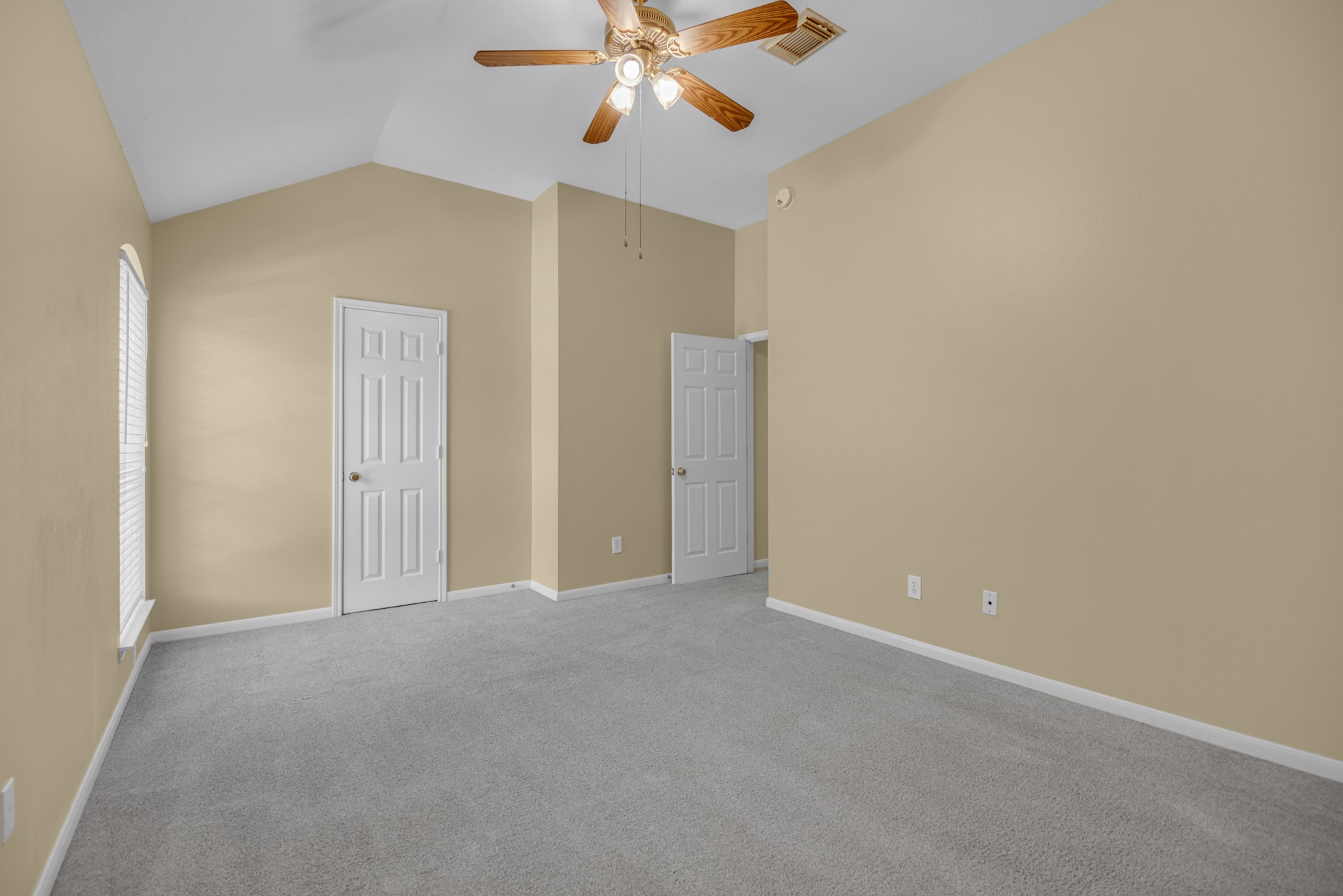 2919 Silverbit Trail Lane Property Photo 30