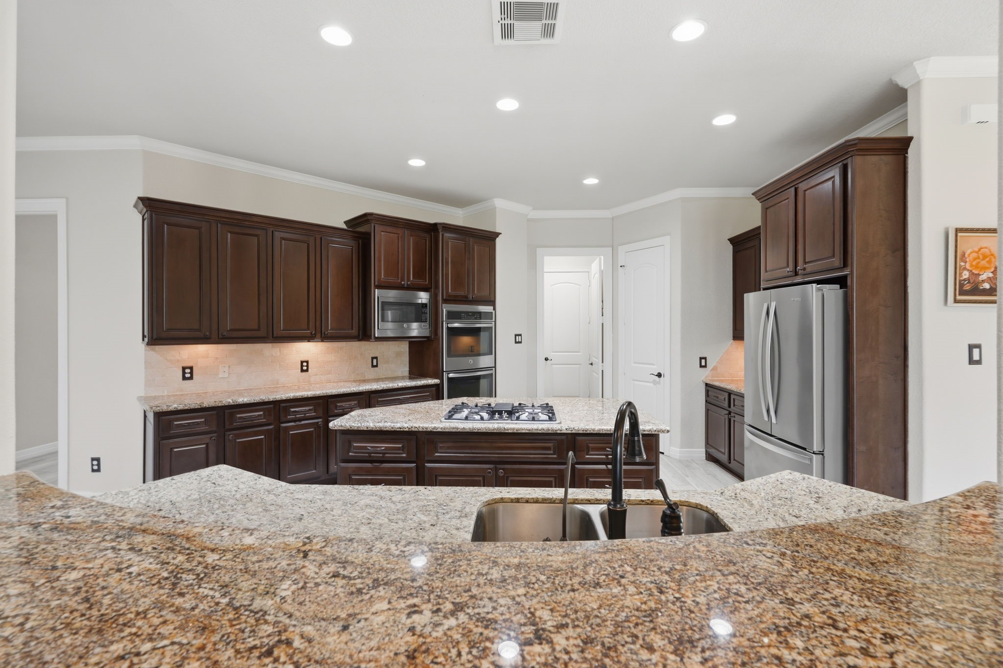33107 Whickham Circle Property Photo 14