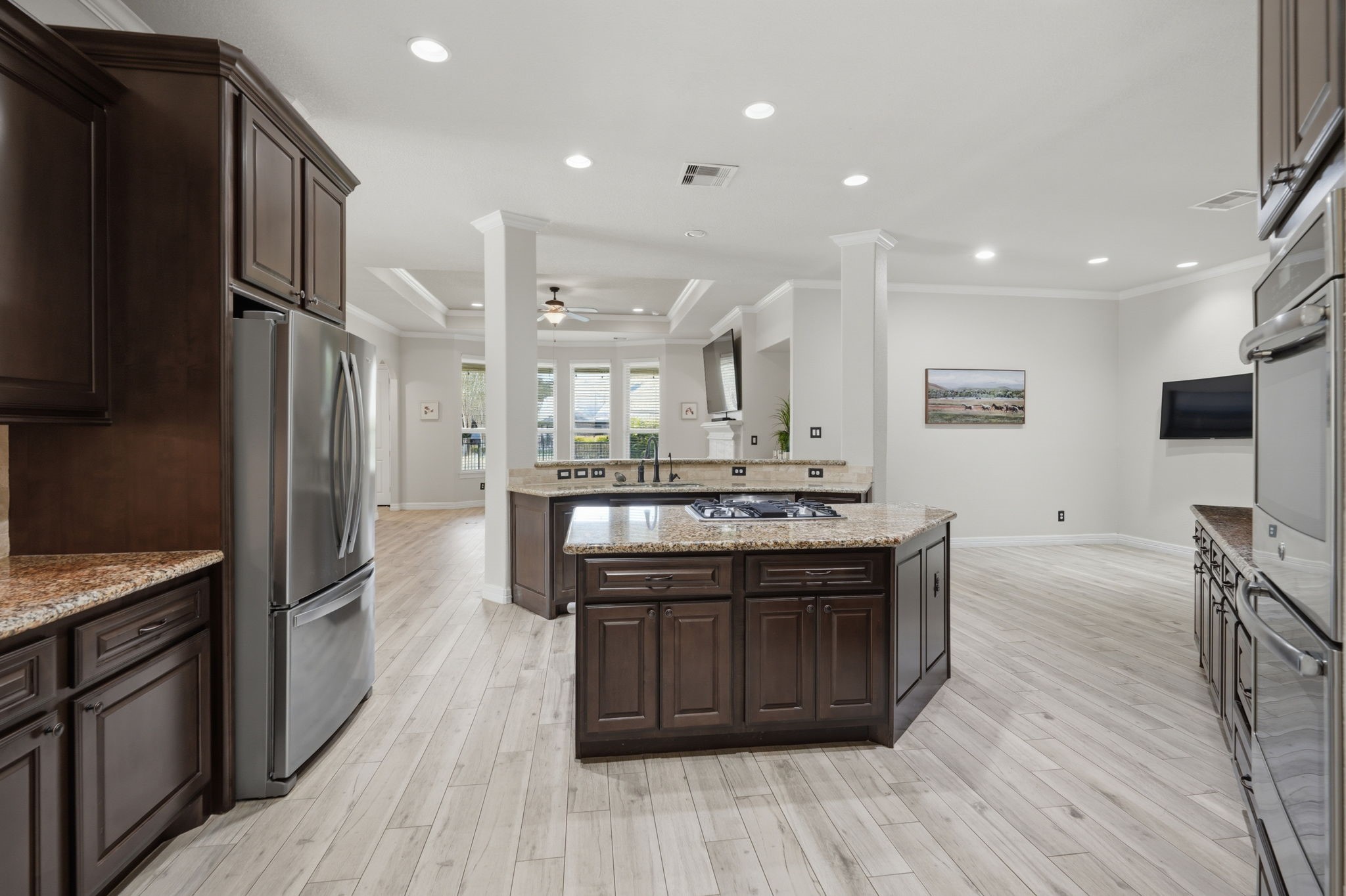 33107 Whickham Circle Property Photo 16