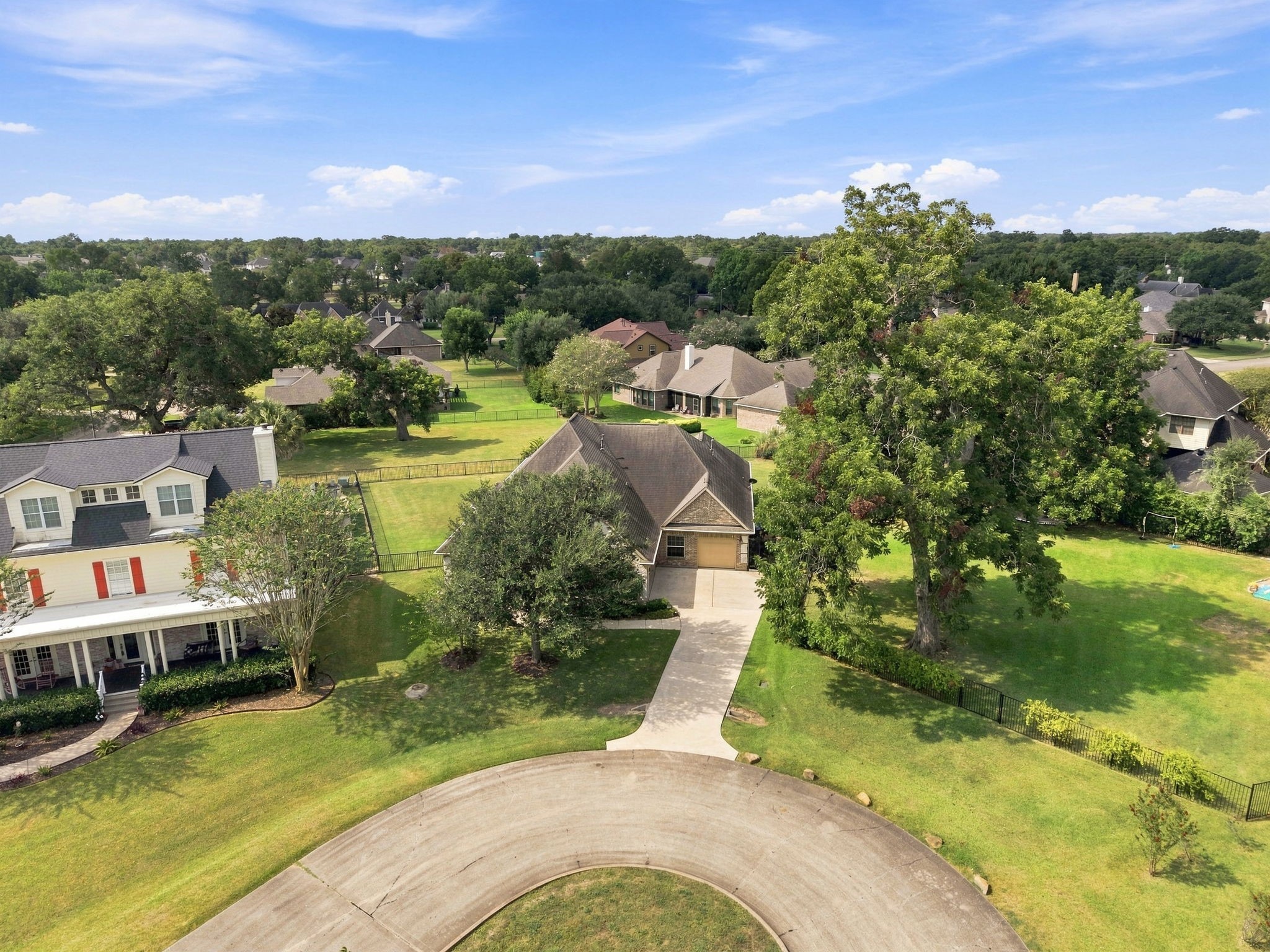 33107 Whickham Circle Property Photo 44