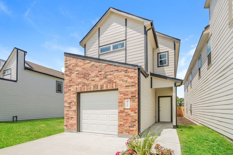15301 Estrella East Property Photo