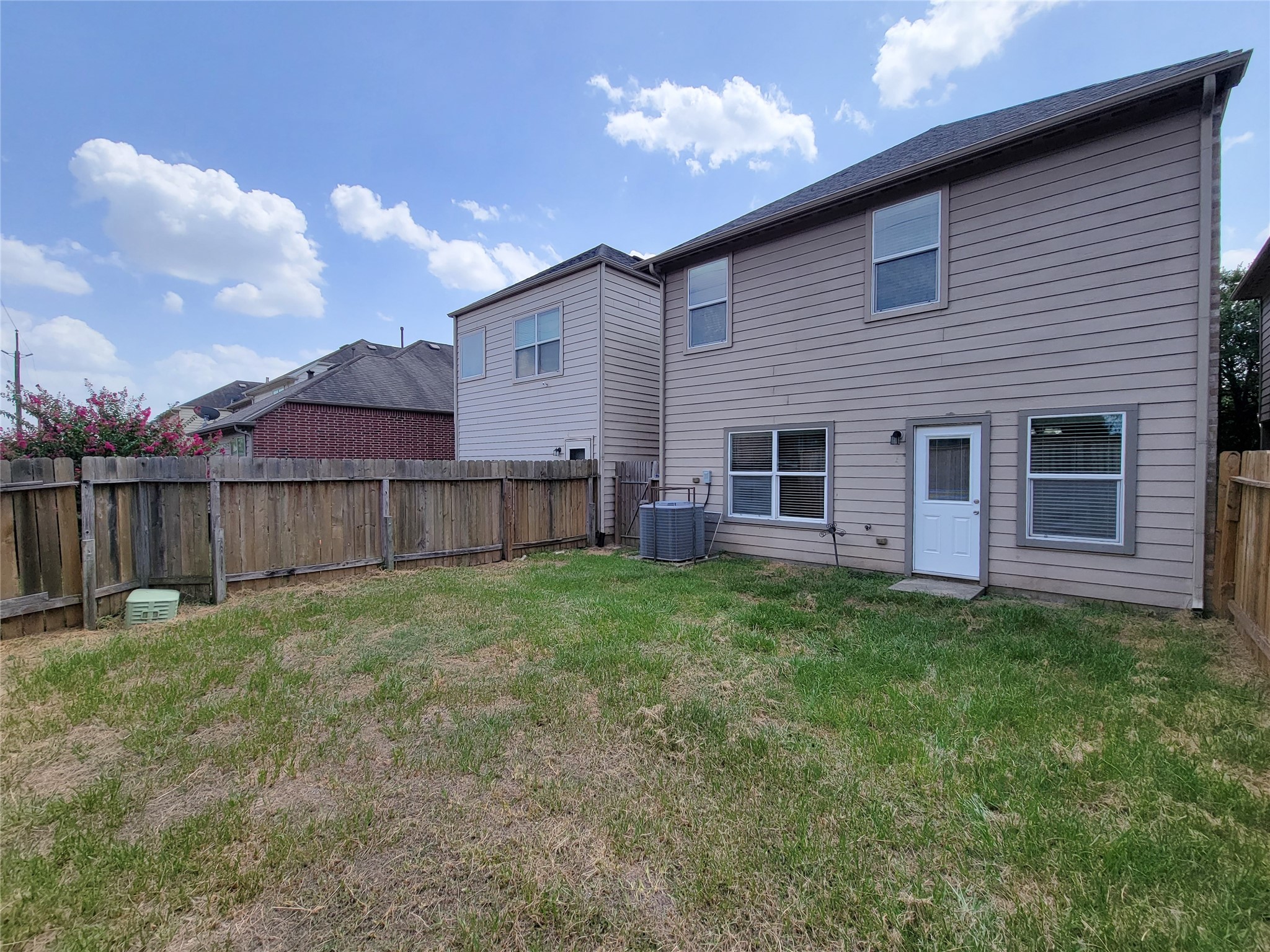 17146 Amarose Property Photo 38