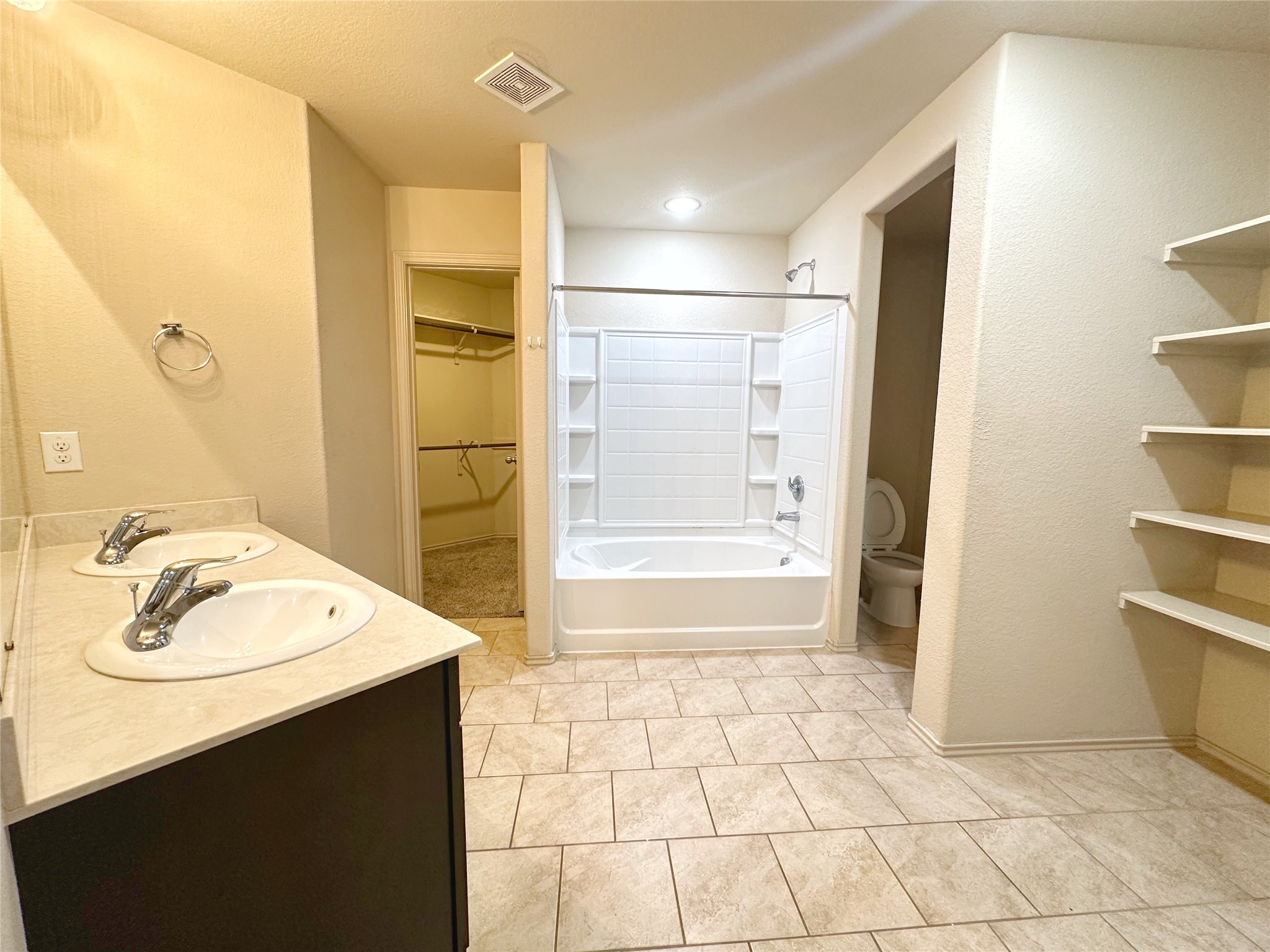 23307 Dukes Run Drive Property Photo 7