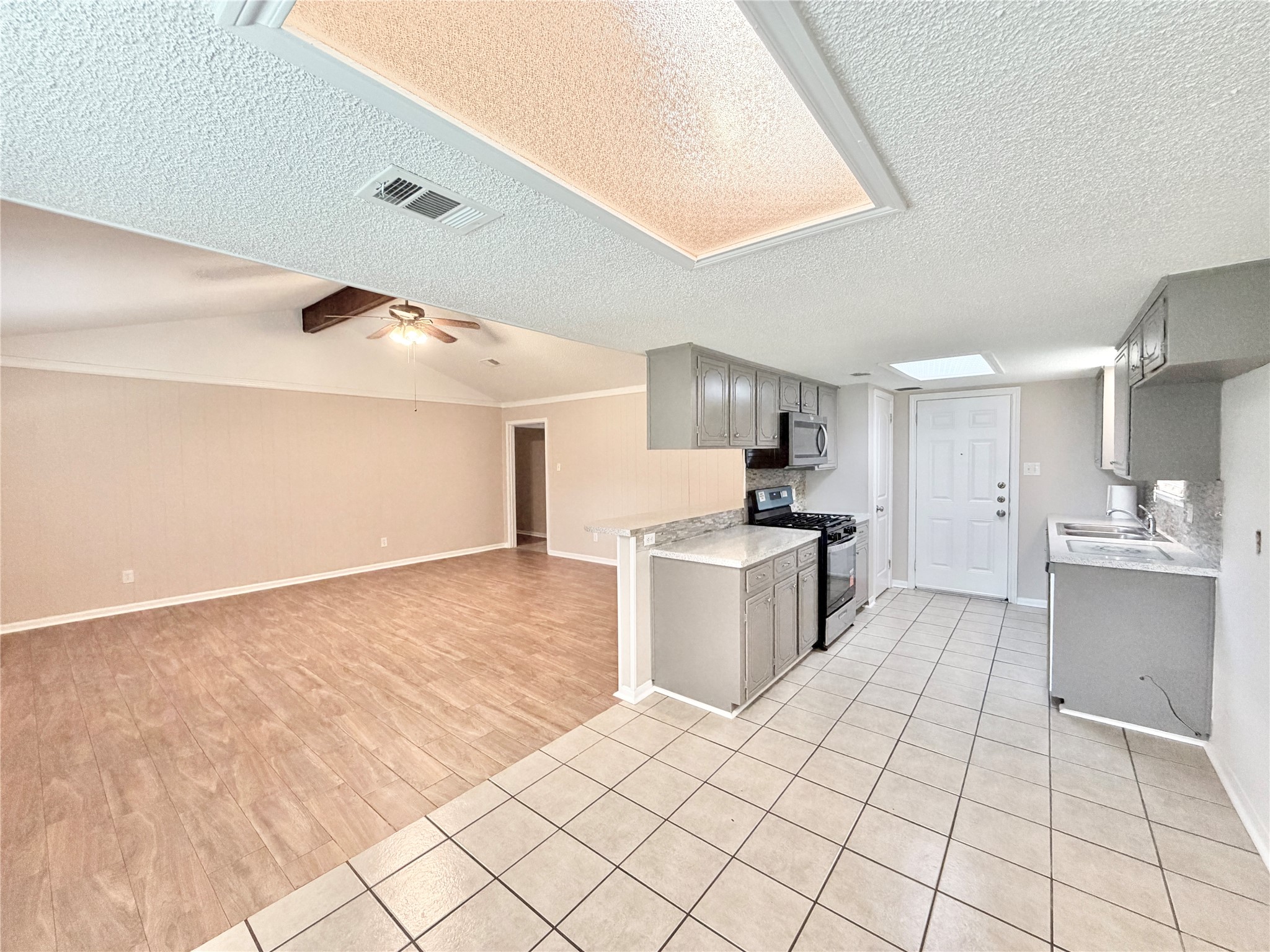 12426 Foxburo Drive Property Photo 8