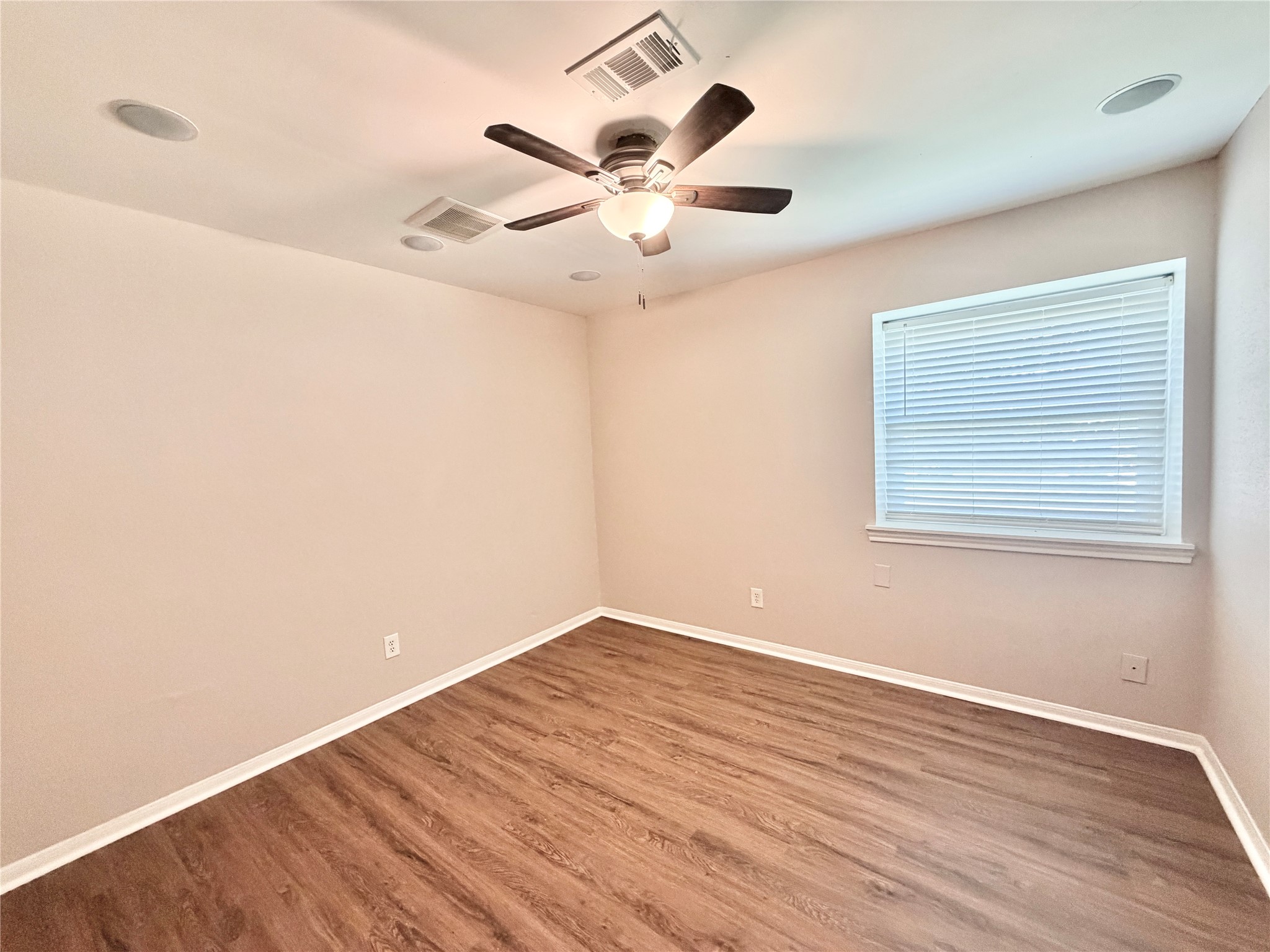 12426 Foxburo Drive Property Photo 14