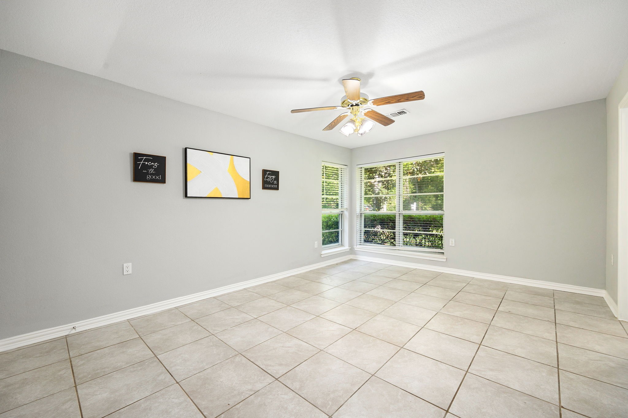 218 Chariot Lane Property Photo 11