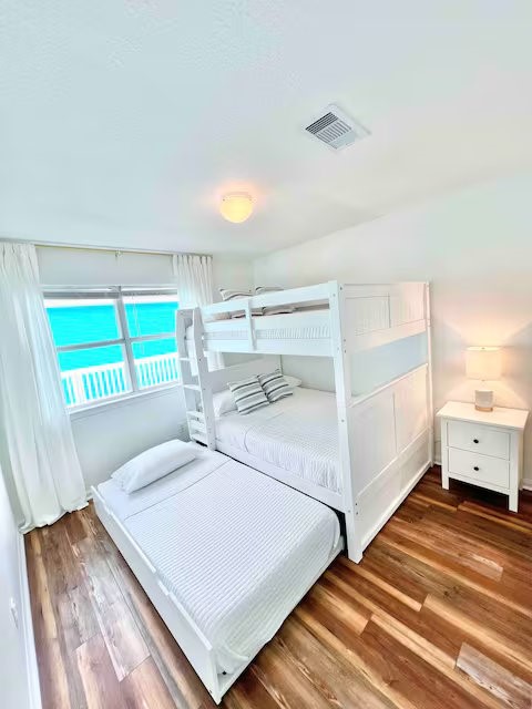 1426 Bluewater Highway Property Photo 12