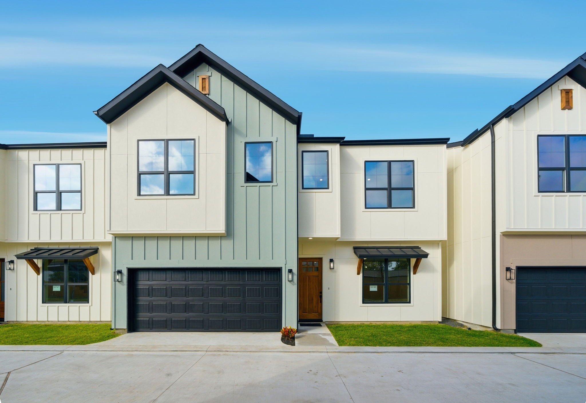 9419 Montridge Drive B Property Photo 1
