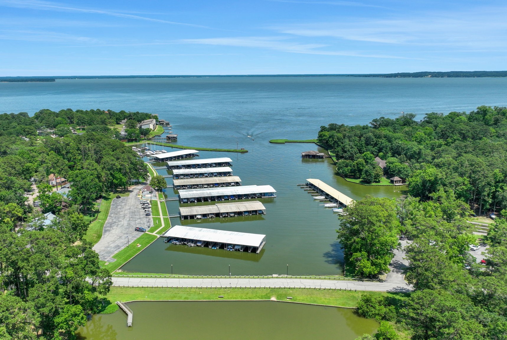 77 S Pine Harbour Drive Property Photo 8