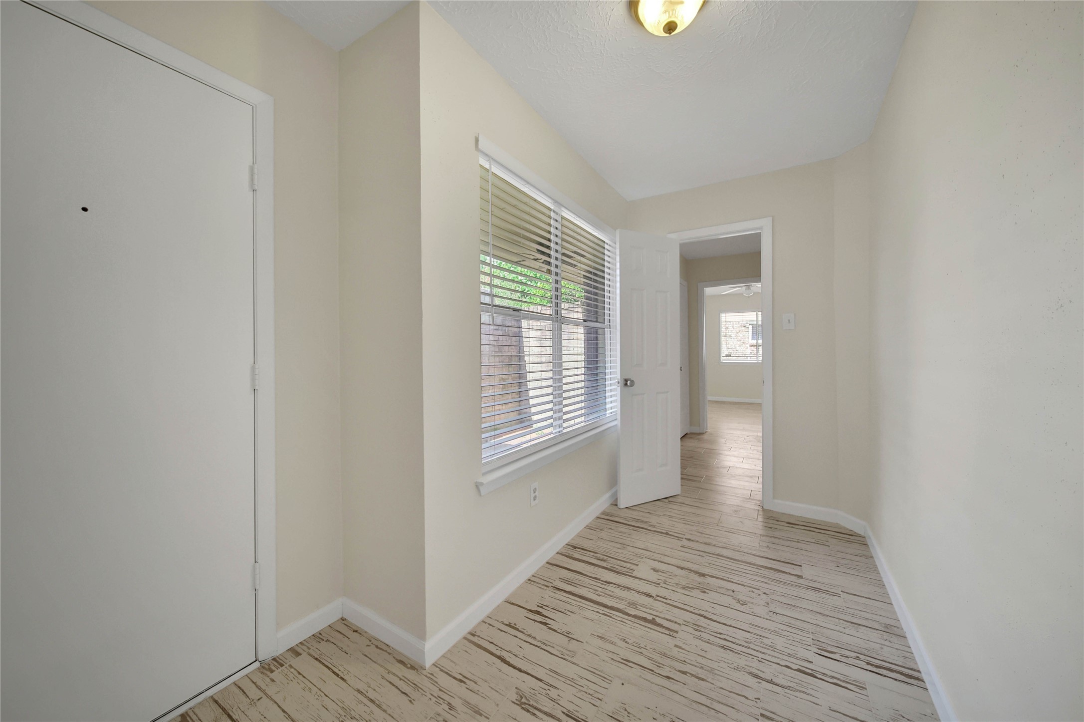 10904 Birch Drive Property Photo 10