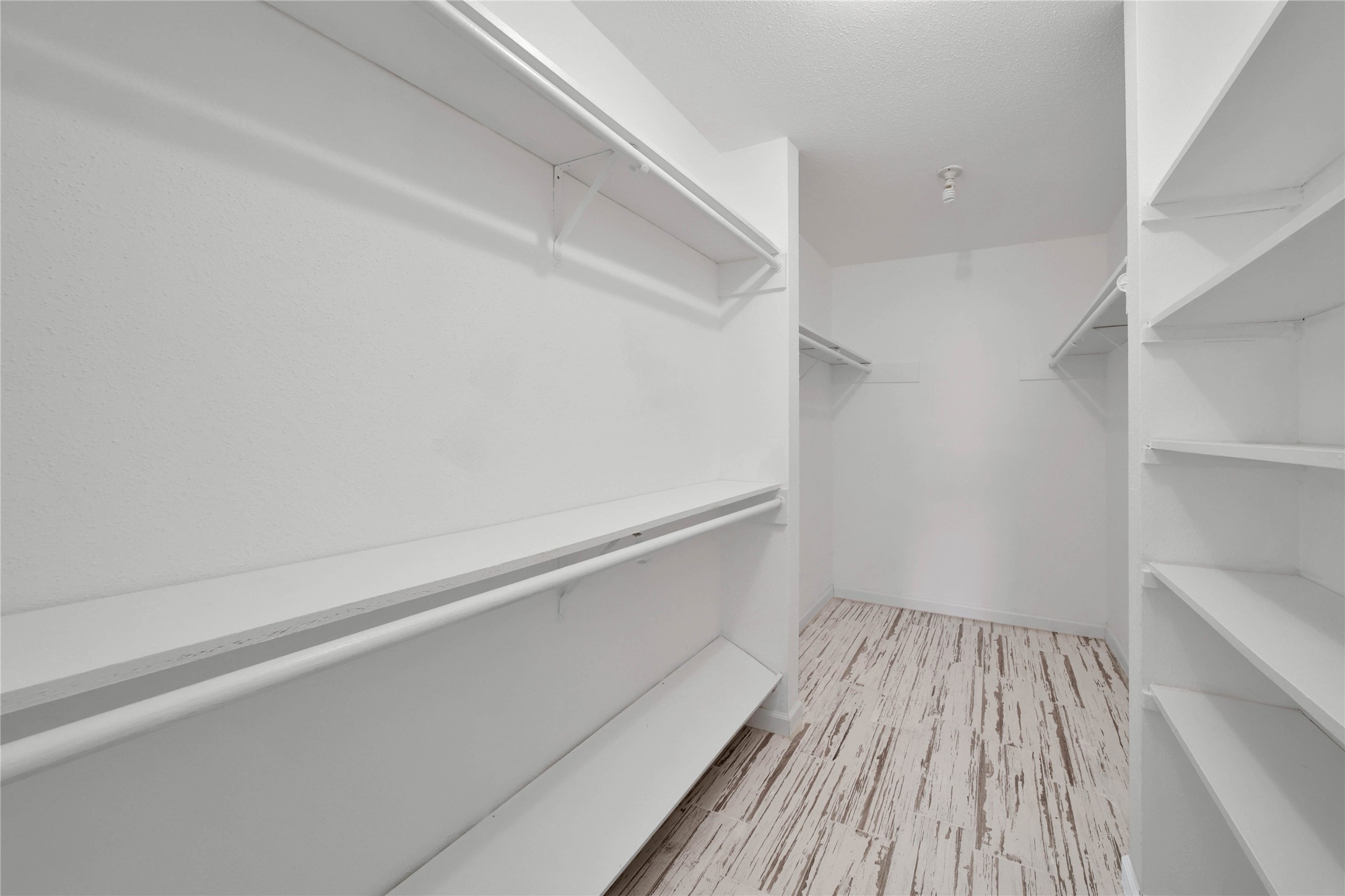 10904 Birch Drive Property Photo 19