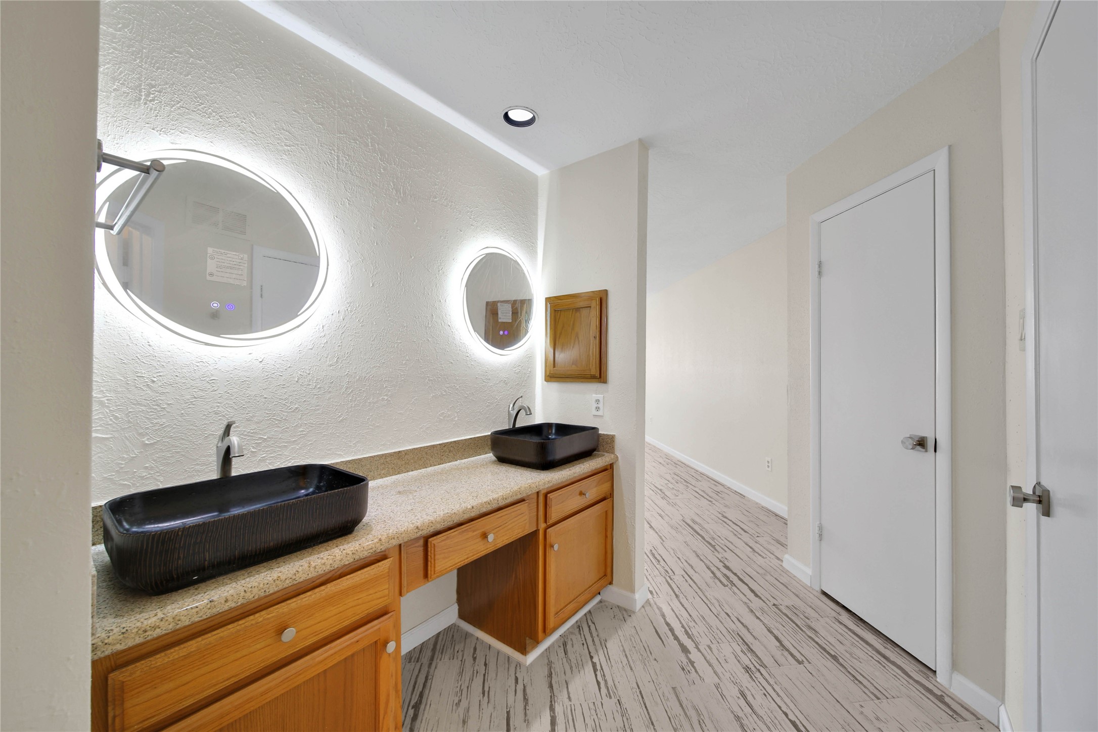 10904 Birch Drive Property Photo 21