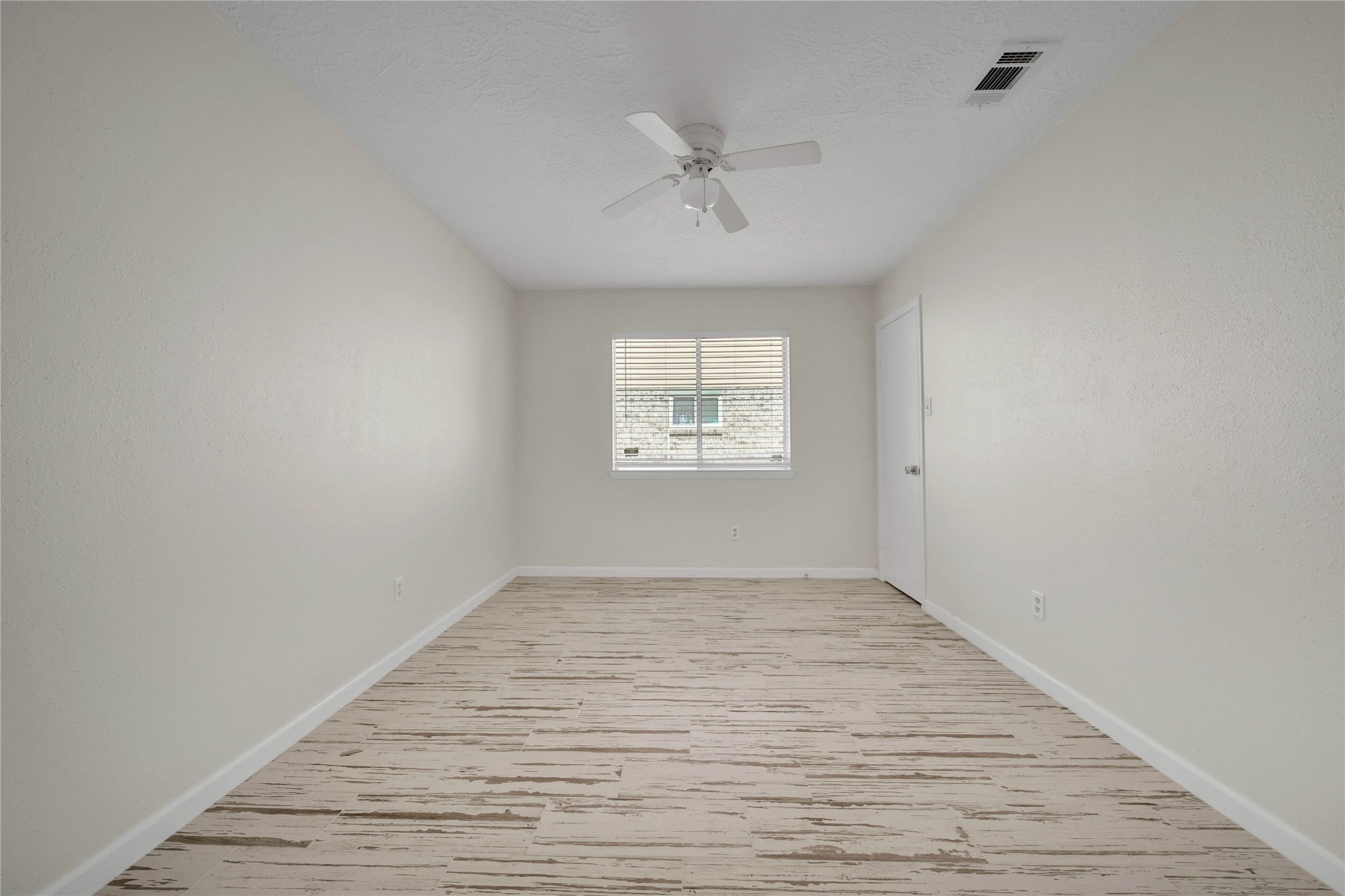 10904 Birch Drive Property Photo 24